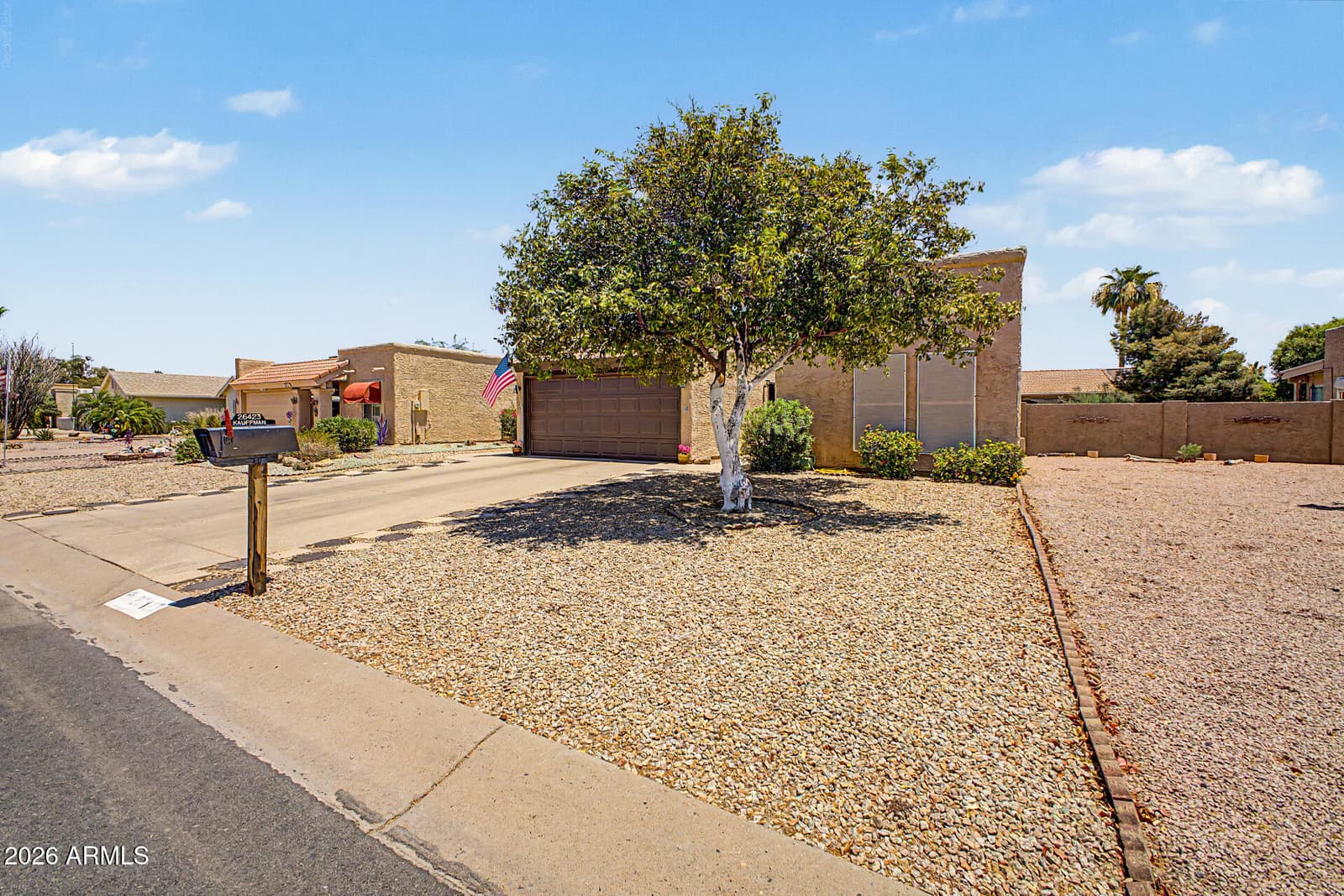 26423 S SNEAD Drive, Sun Lakes, AZ 85248 — photo 3 of 24