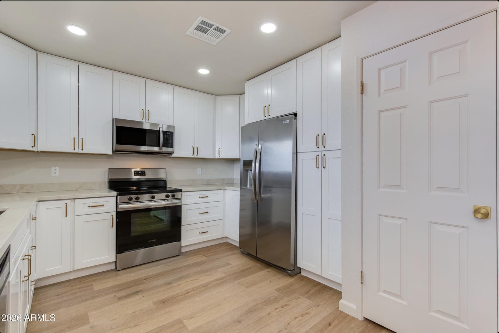 12222 N PARADISE VILLAGE Parkway S 440, Phoenix, AZ 85032 — photo 12 of 35