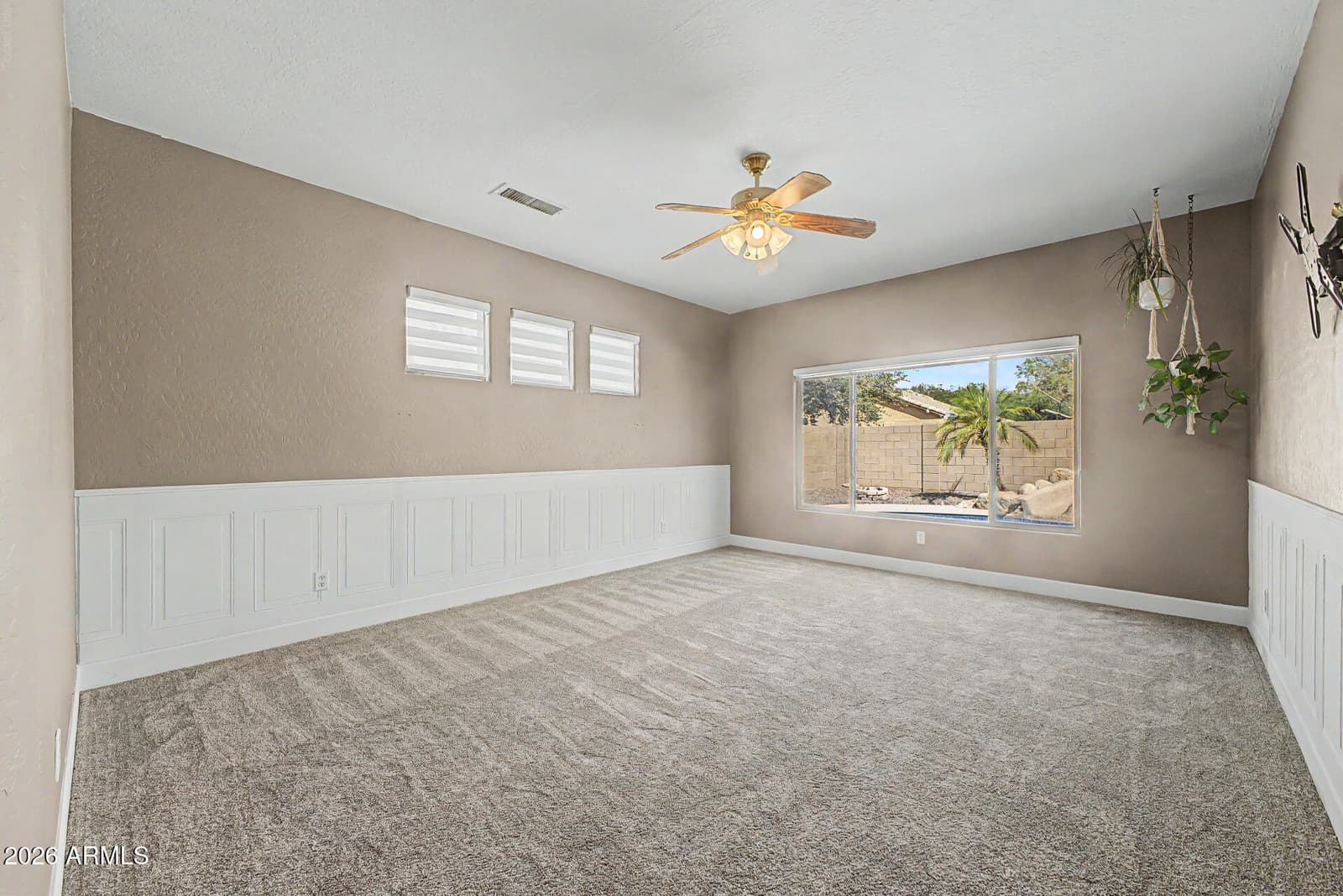 10334 E JUANITA Avenue, Mesa, AZ 85209 — photo 14 of 38