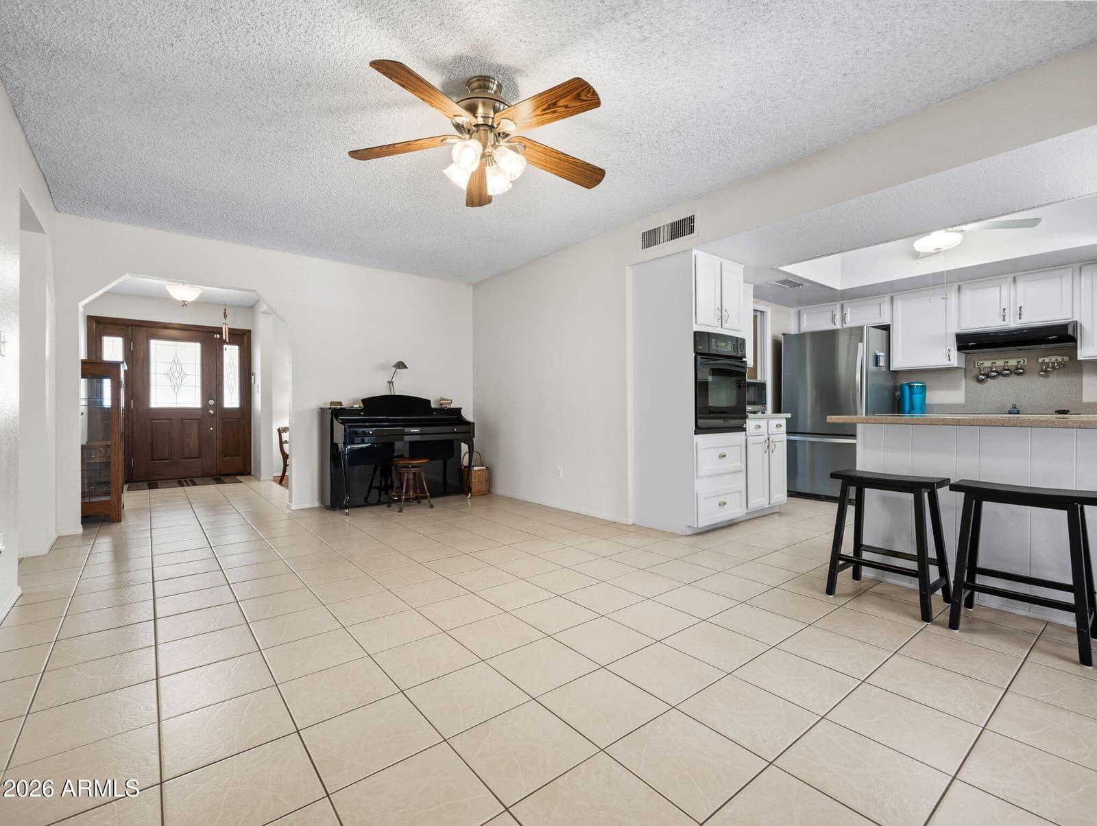 4604 W GARDENIA Avenue, Glendale, AZ 85301 — photo 12 of 42