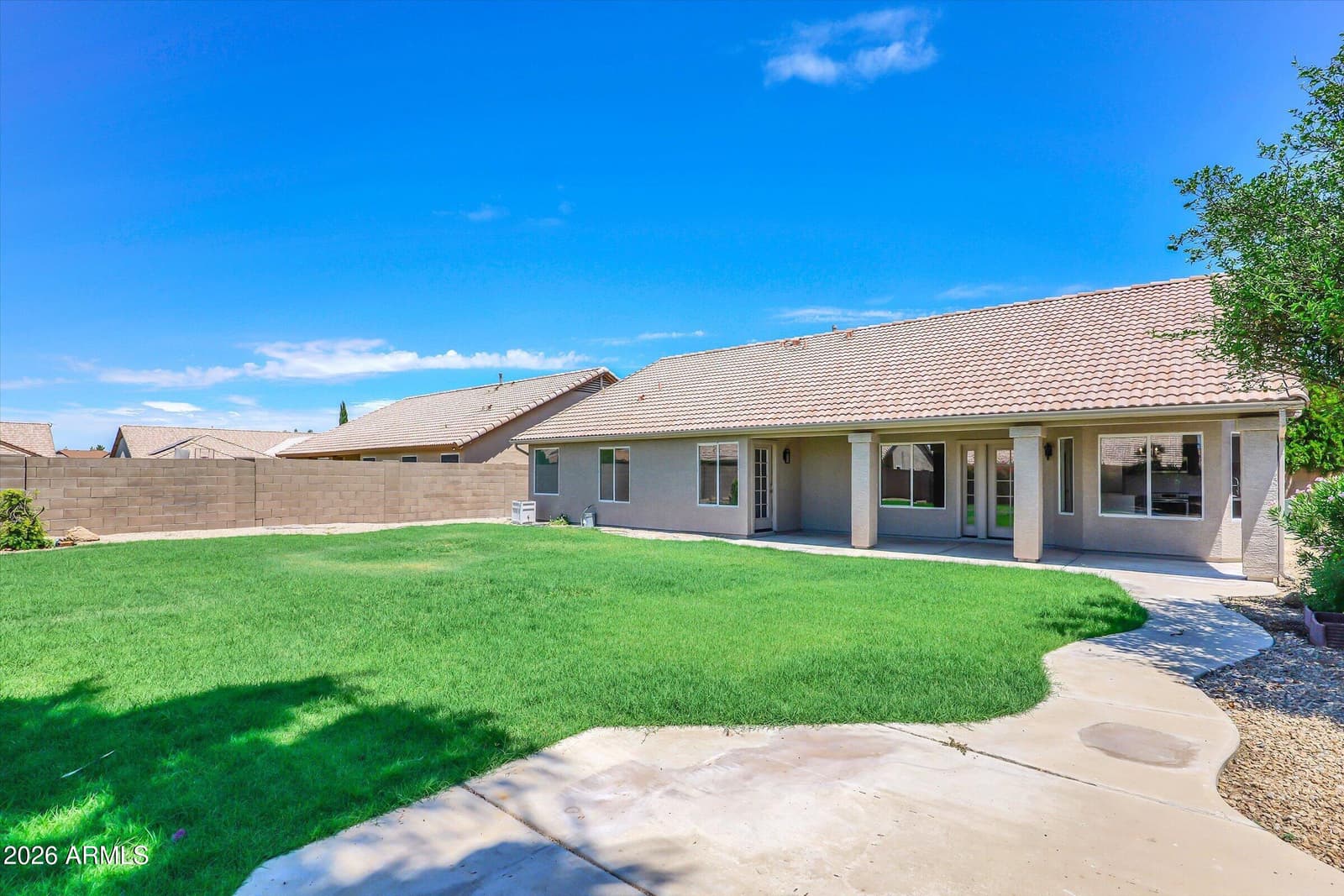 7757 W RUE DE LAMOUR, Peoria, AZ 85381 — photo 4 of 47