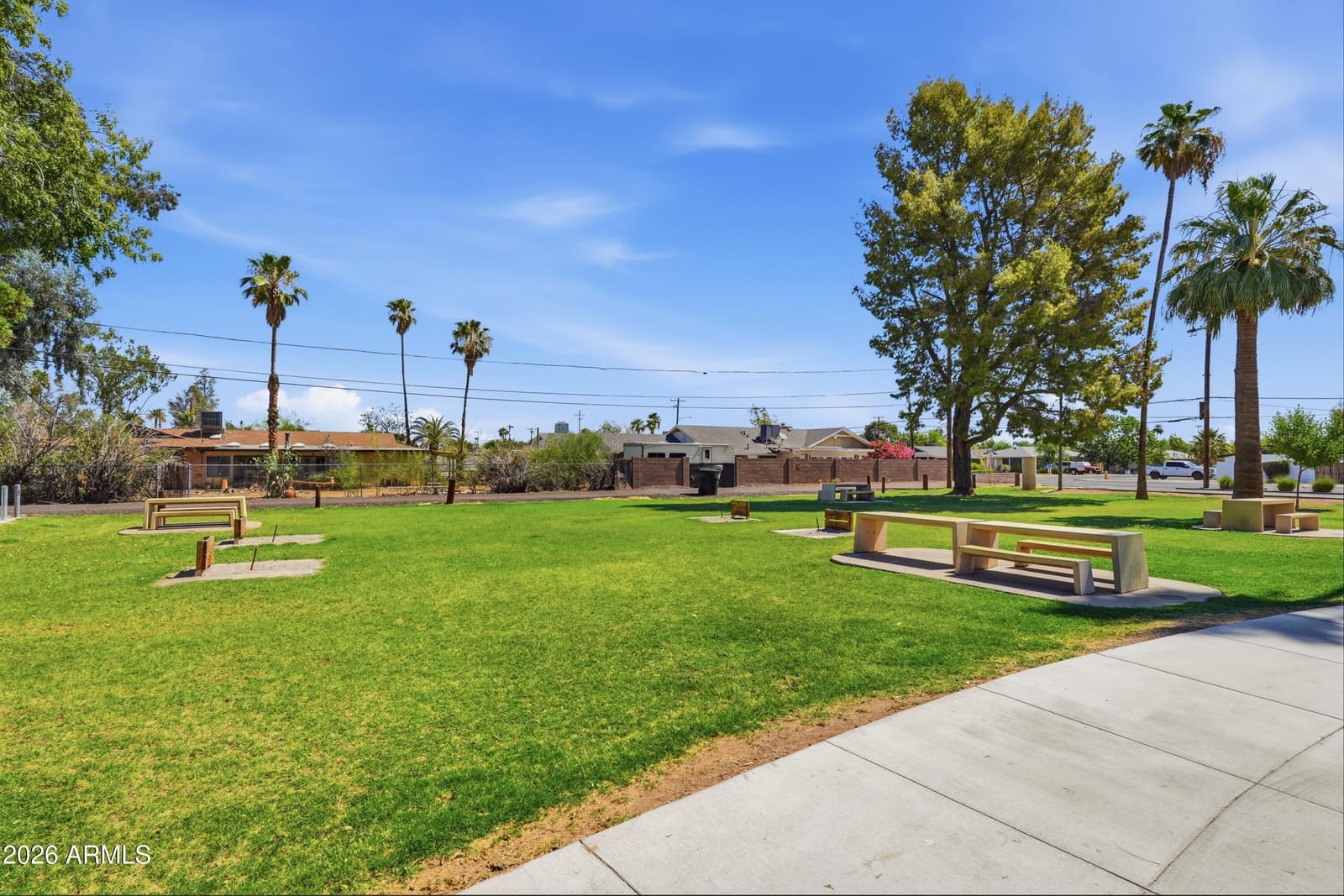 410 W PARKWAY Boulevard, Tempe, AZ 85281 — photo 40 of 46