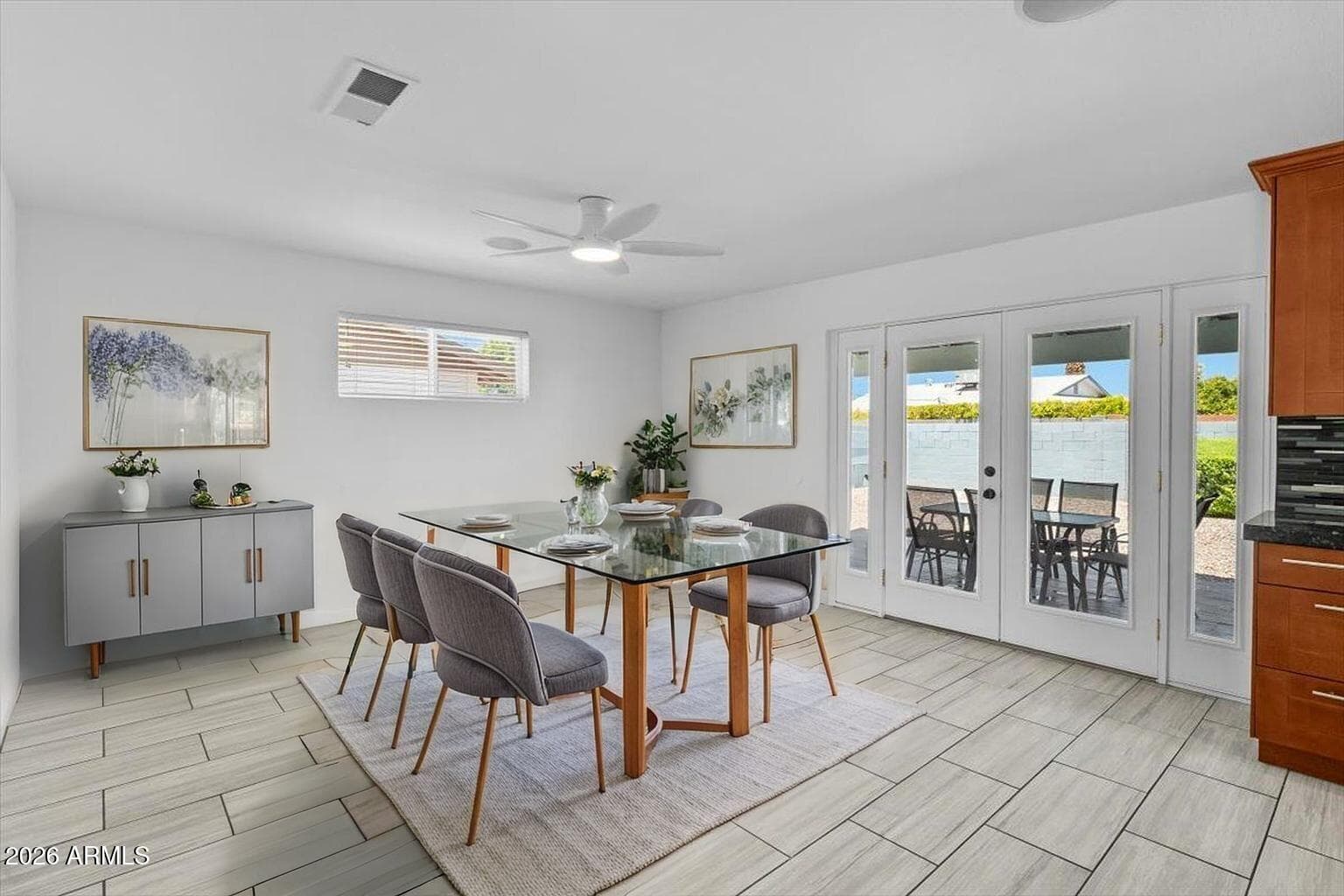 26 W Erie Drive, Tempe, AZ 85282 — photo 9 of 33