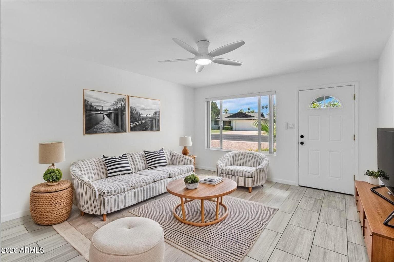 26 W Erie Drive, Tempe, AZ 85282 — photo 4 of 33