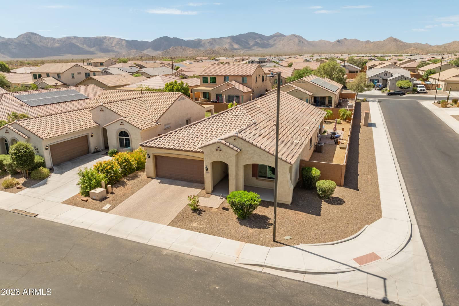 25999 W TONTO Lane, Buckeye, AZ 85396 — photo 8 of 38