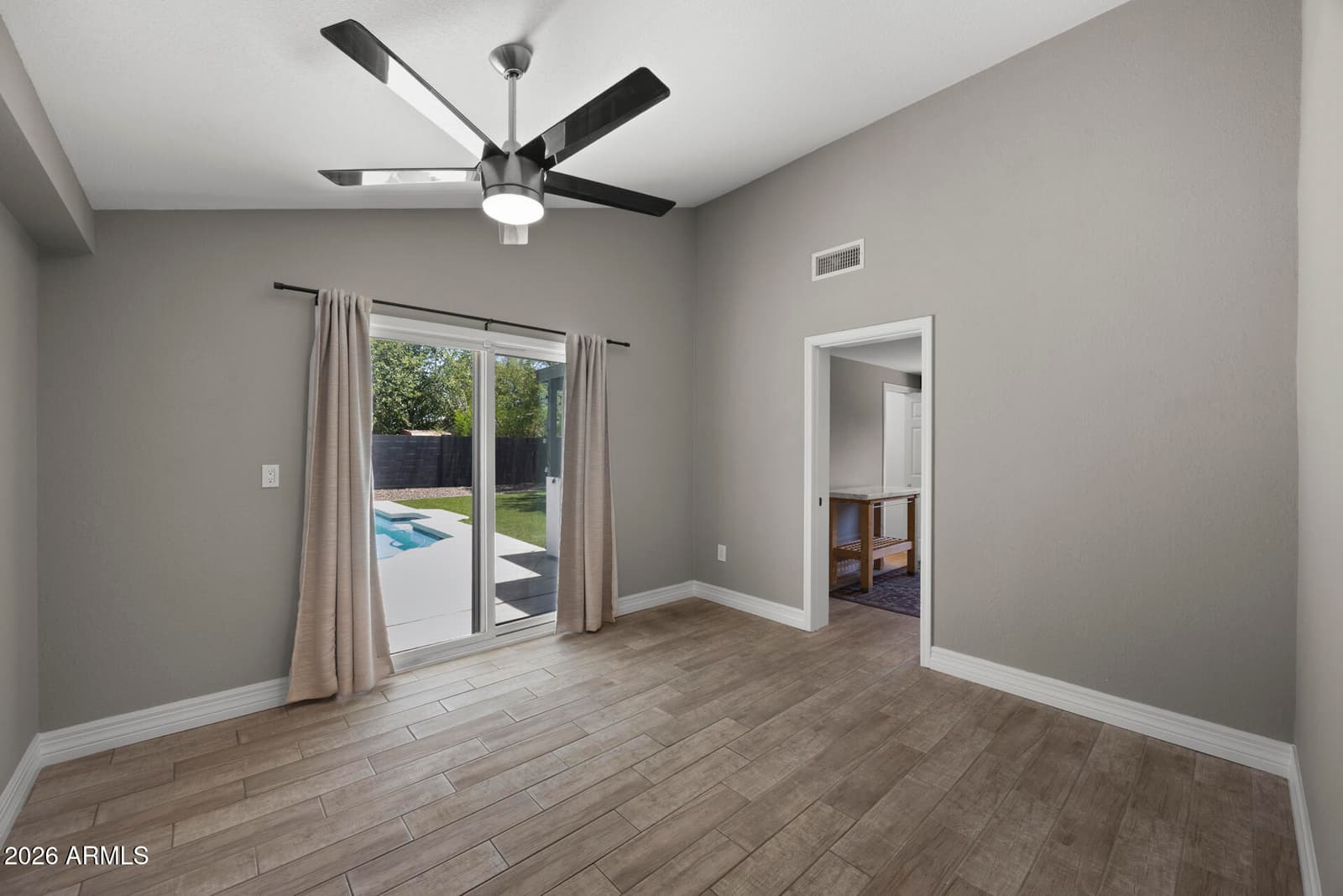 2609 N 28TH Street, Phoenix, AZ 85008 — photo 9 of 20