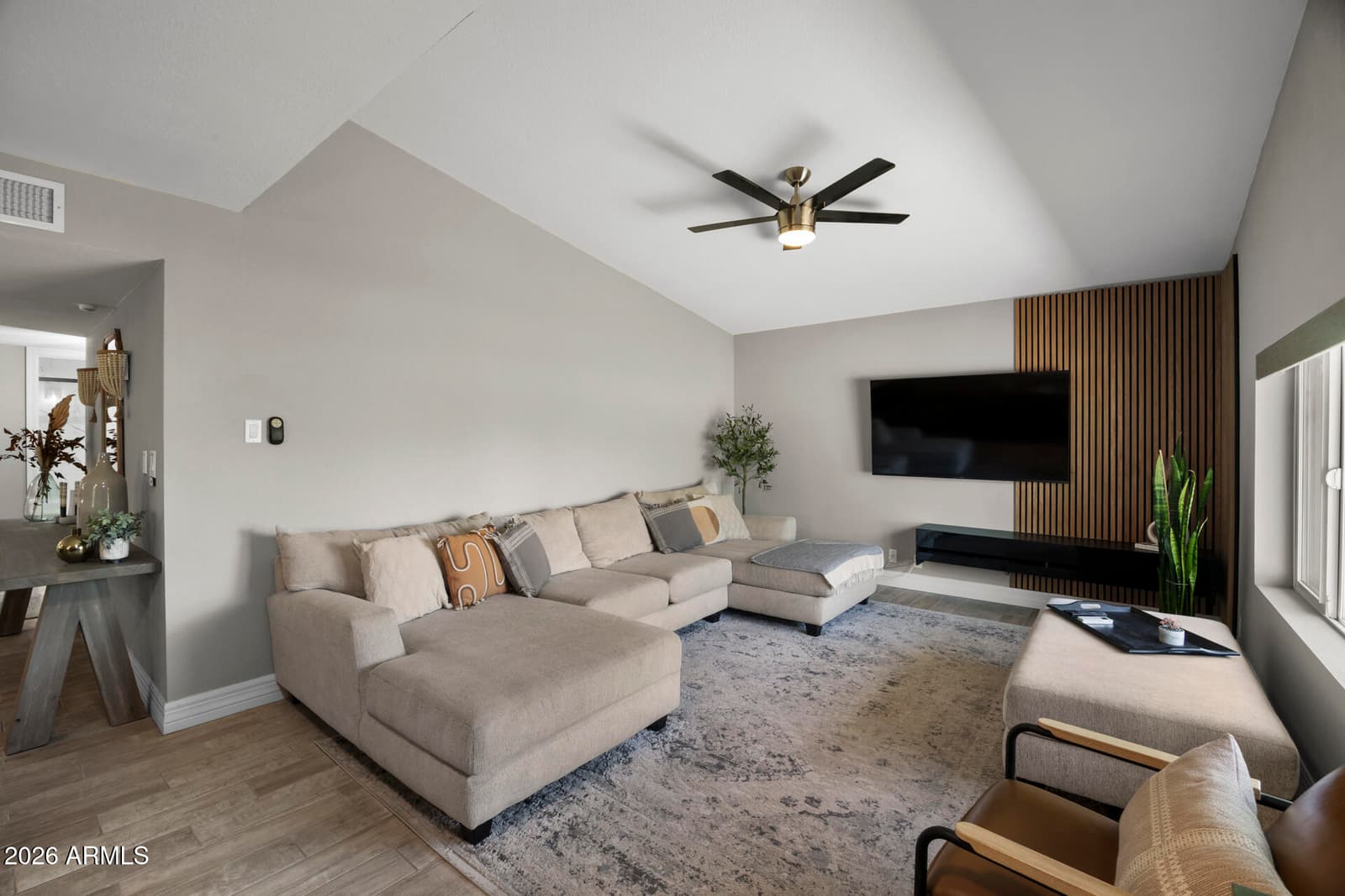 2609 N 28TH Street, Phoenix, AZ 85008 — photo 4 of 20