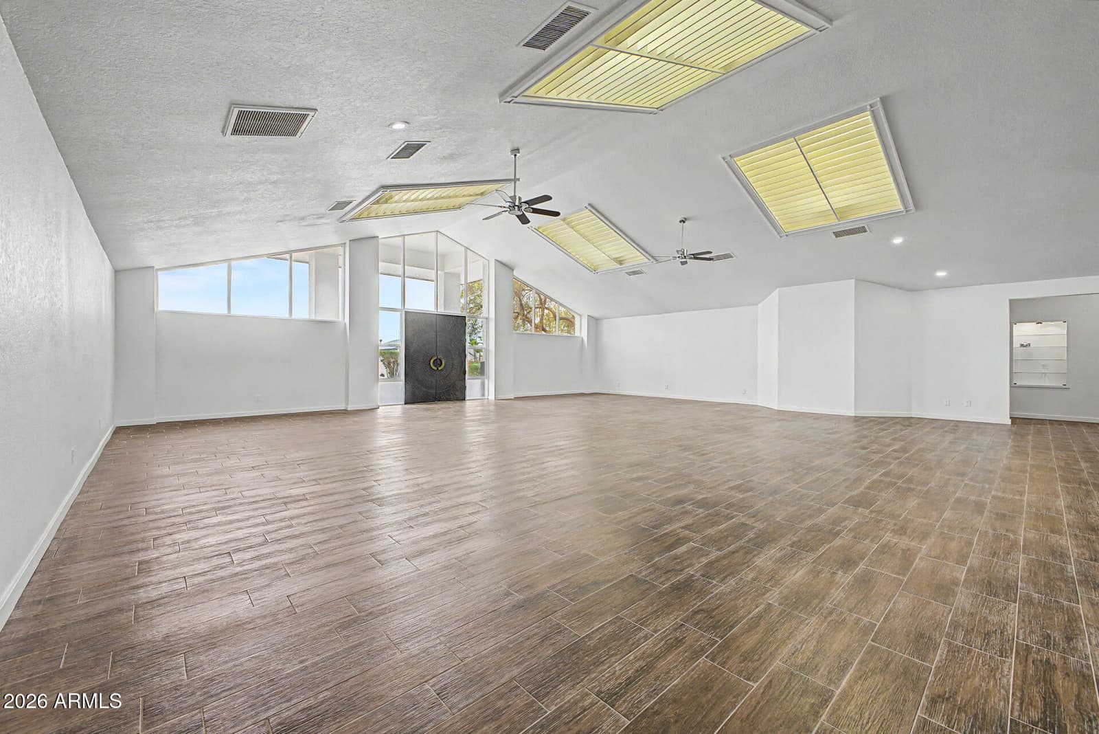 11132 W KOLINA Lane, Sun City, AZ 85351 — photo 10 of 71