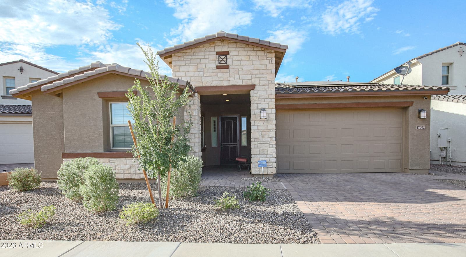 17072 W POINSETTIA Drive, Surprise, AZ 85388 — photo 4 of 33