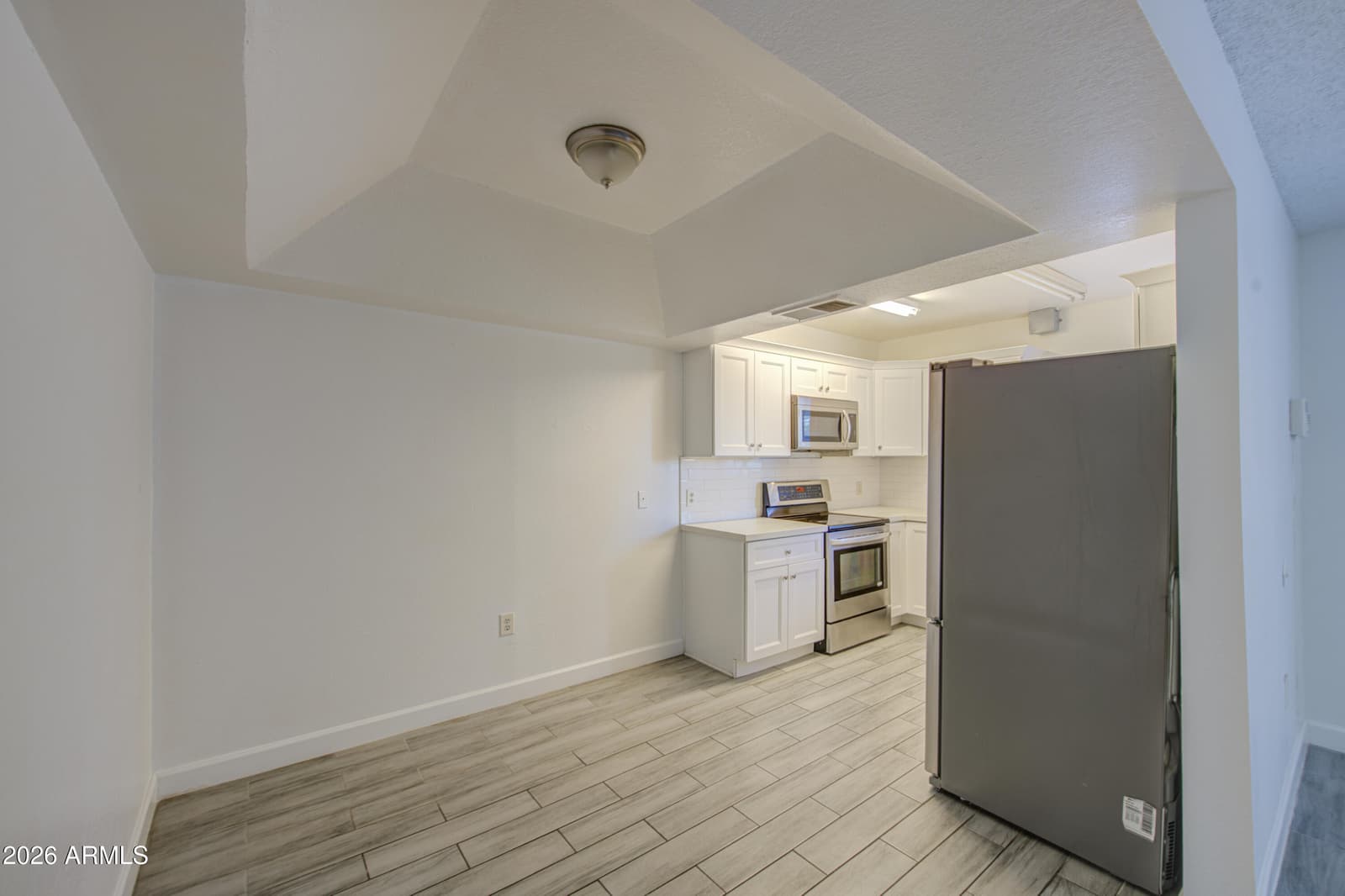 3001 E GRANDVIEW Road 8, Phoenix, AZ 85032 — photo 11 of 29