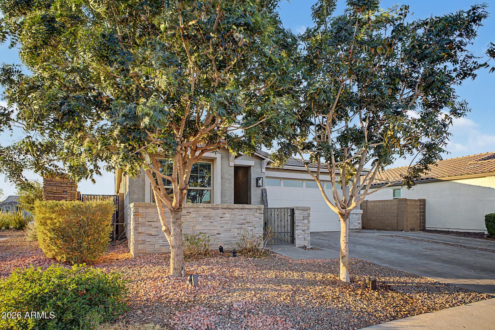 10772 W LINCOLN Street, Avondale, AZ 85323 — photo 4 of 33