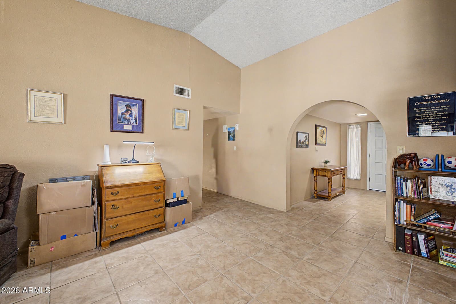 2238 W NARANJA Avenue, Mesa, AZ 85202 — photo 14 of 46