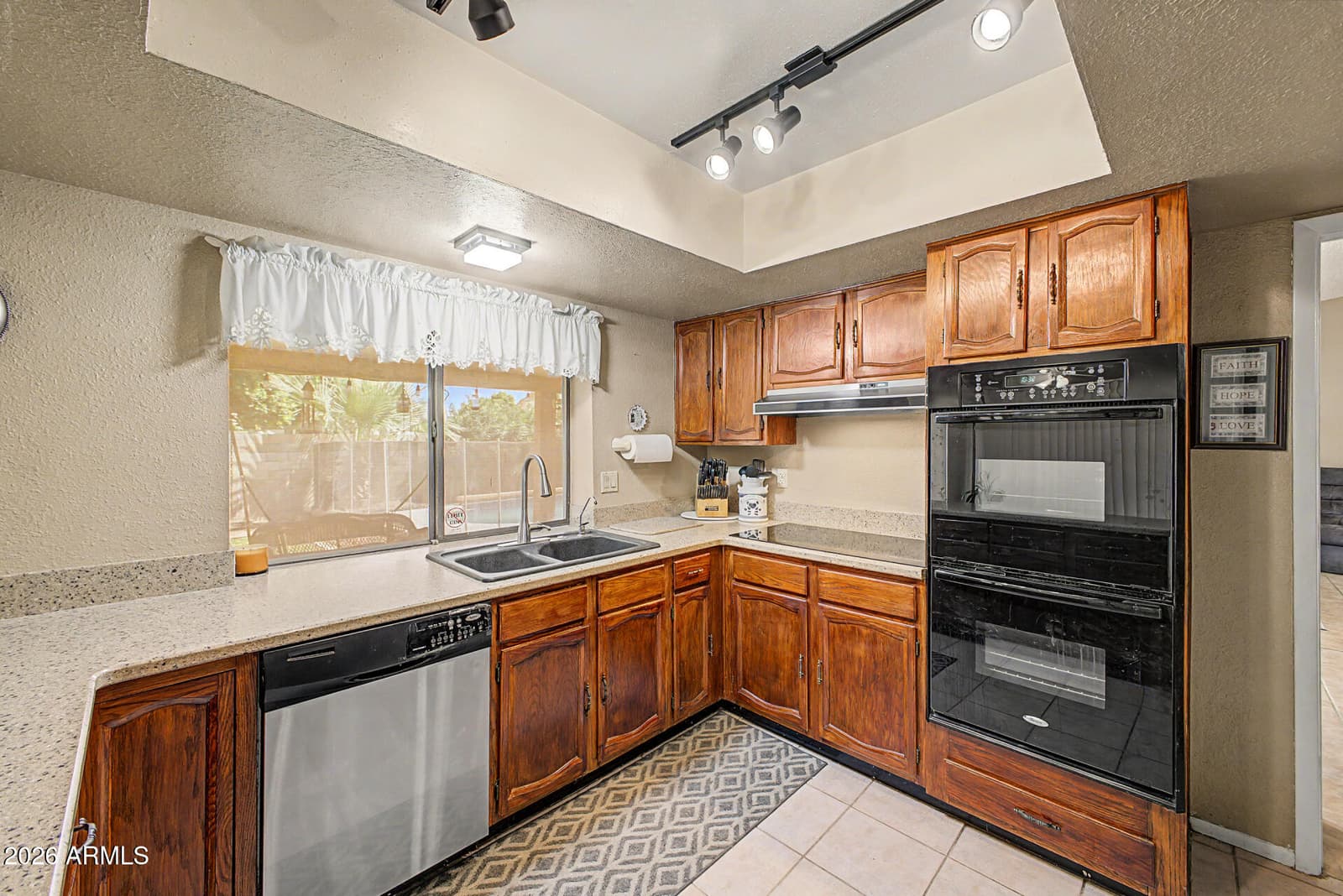 2238 W NARANJA Avenue, Mesa, AZ 85202 — photo 19 of 46