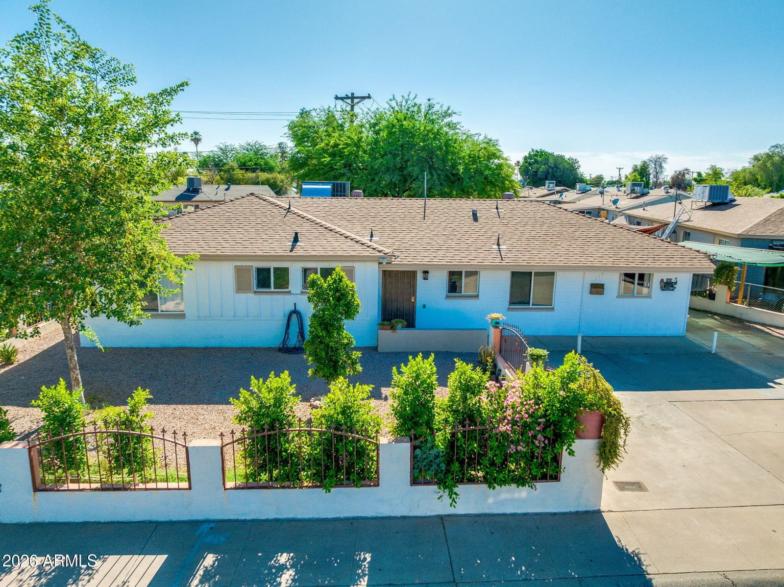 5618 N 35TH Drive, Phoenix, AZ 85019 — photo 2 of 45