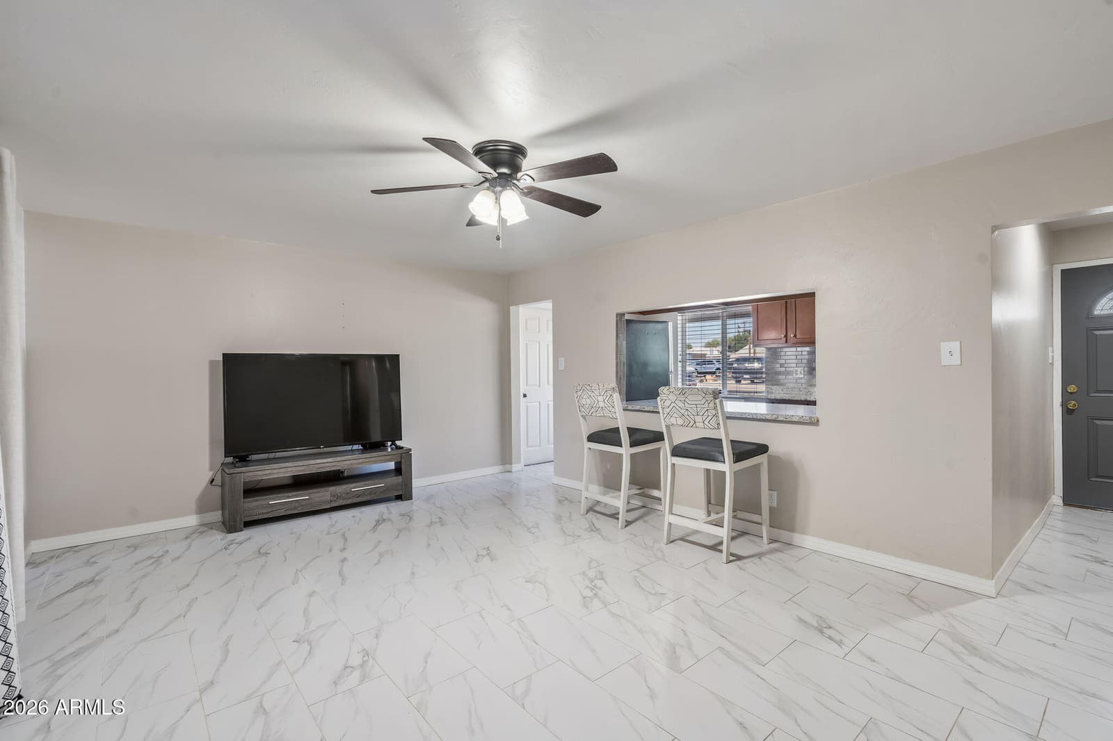 5618 N 35TH Drive, Phoenix, AZ 85019 — photo 7 of 45