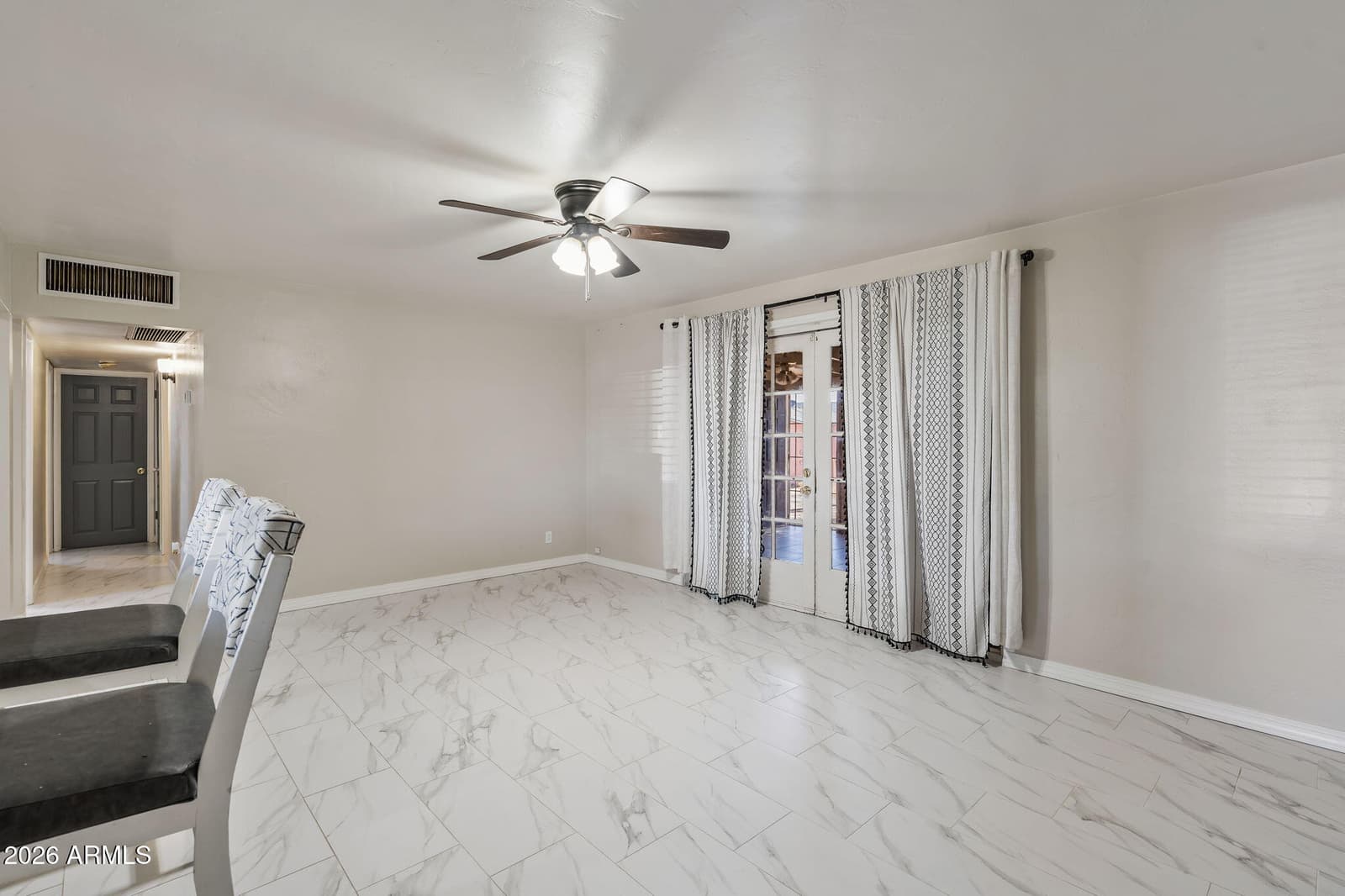 5618 N 35TH Drive, Phoenix, AZ 85019 — photo 9 of 45