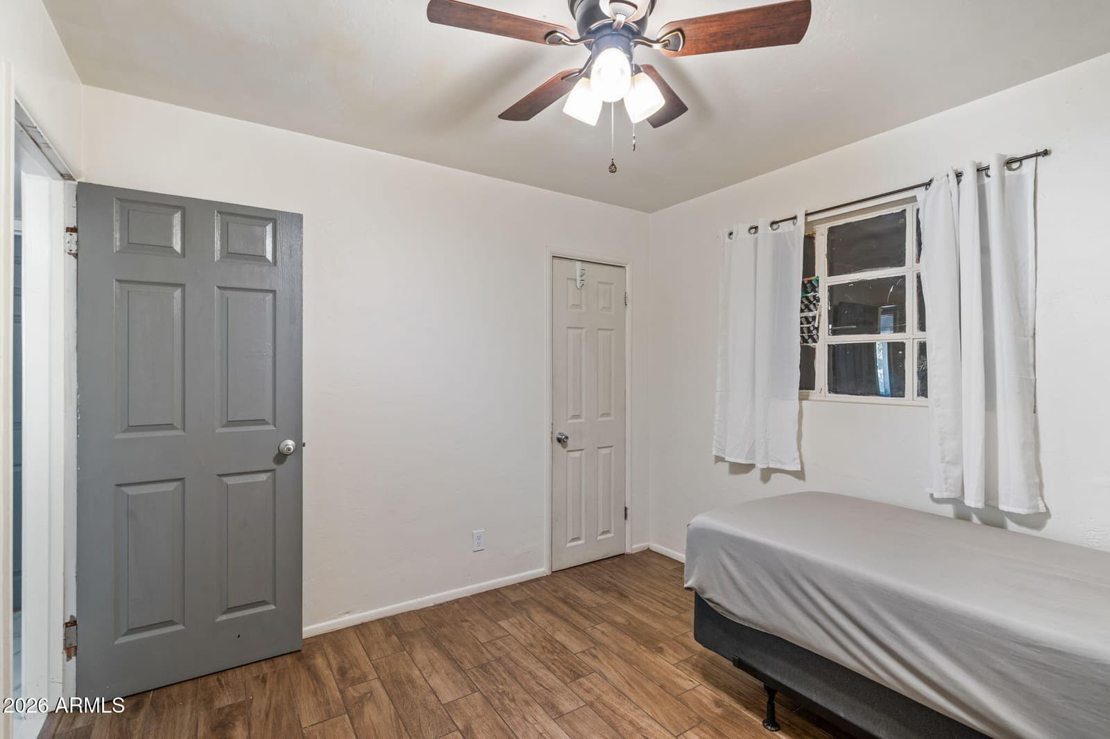 5618 N 35TH Drive, Phoenix, AZ 85019 — photo 19 of 45