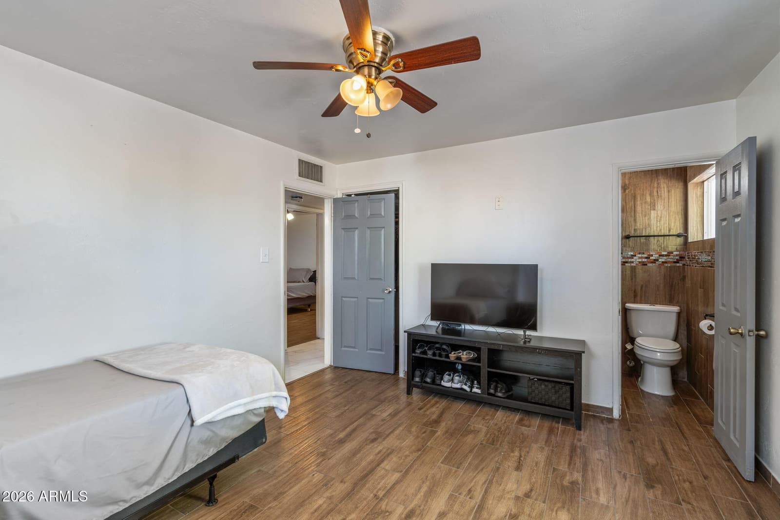 5618 N 35TH Drive, Phoenix, AZ 85019 — photo 22 of 45