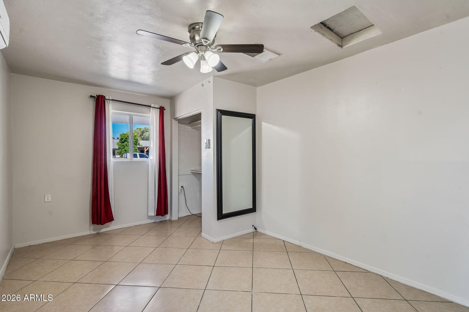 5618 N 35TH Drive, Phoenix, AZ 85019 — photo 27 of 45