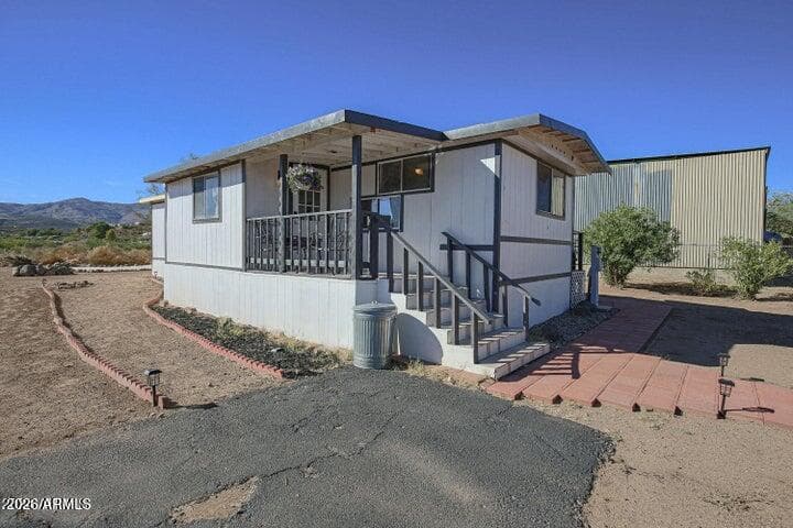 33380 S TA DO HOYA Trail, Black Canyon City, AZ 85324 — photo 2 of 10