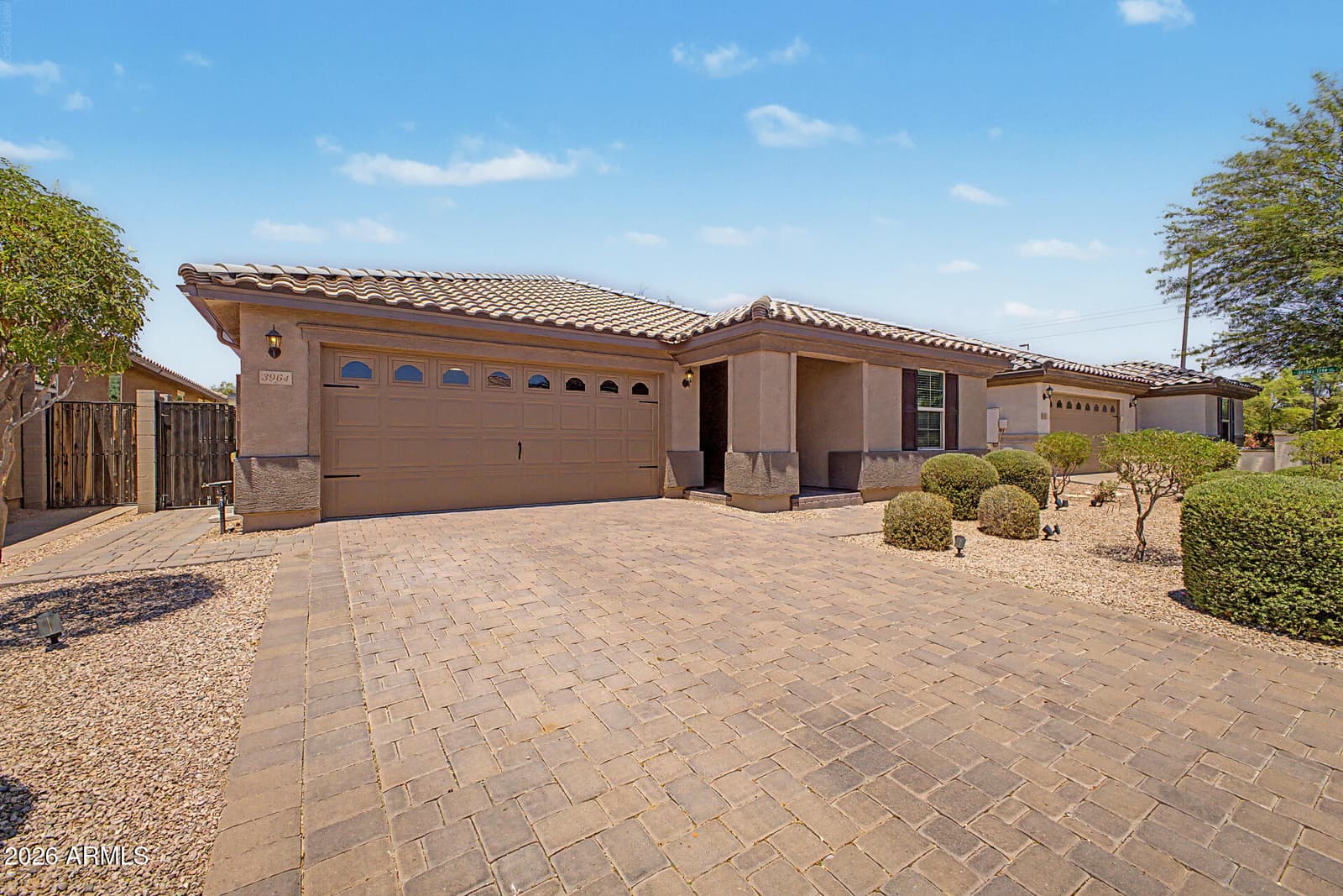 3964 E LIBERTY Lane, Gilbert, AZ 85296
