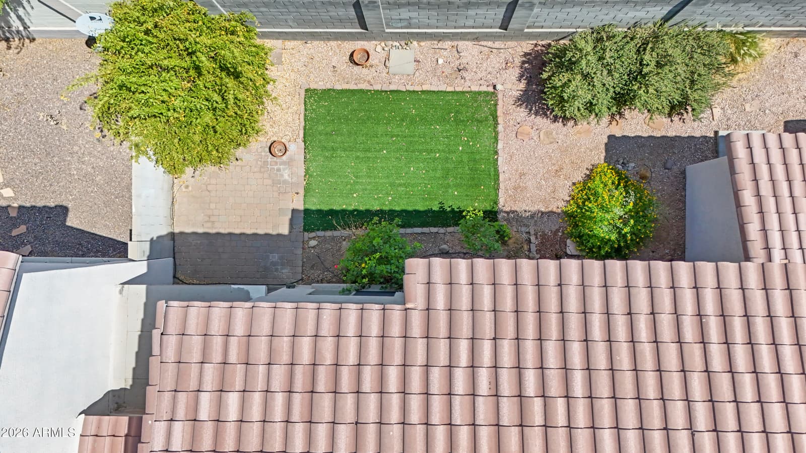 8094 W ZOE ELLA Way, Peoria, AZ 85382 — photo 4 of 35