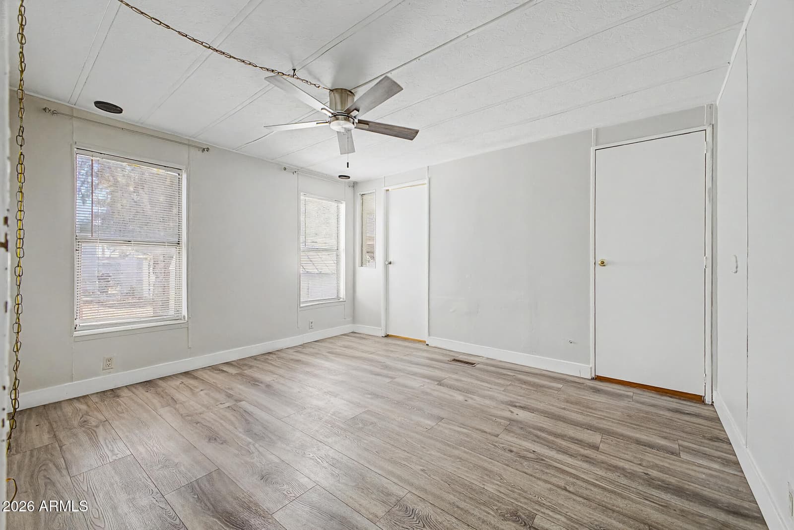 8601 N 71st Avenue 83, Glendale, AZ 85301 — photo 15 of 28