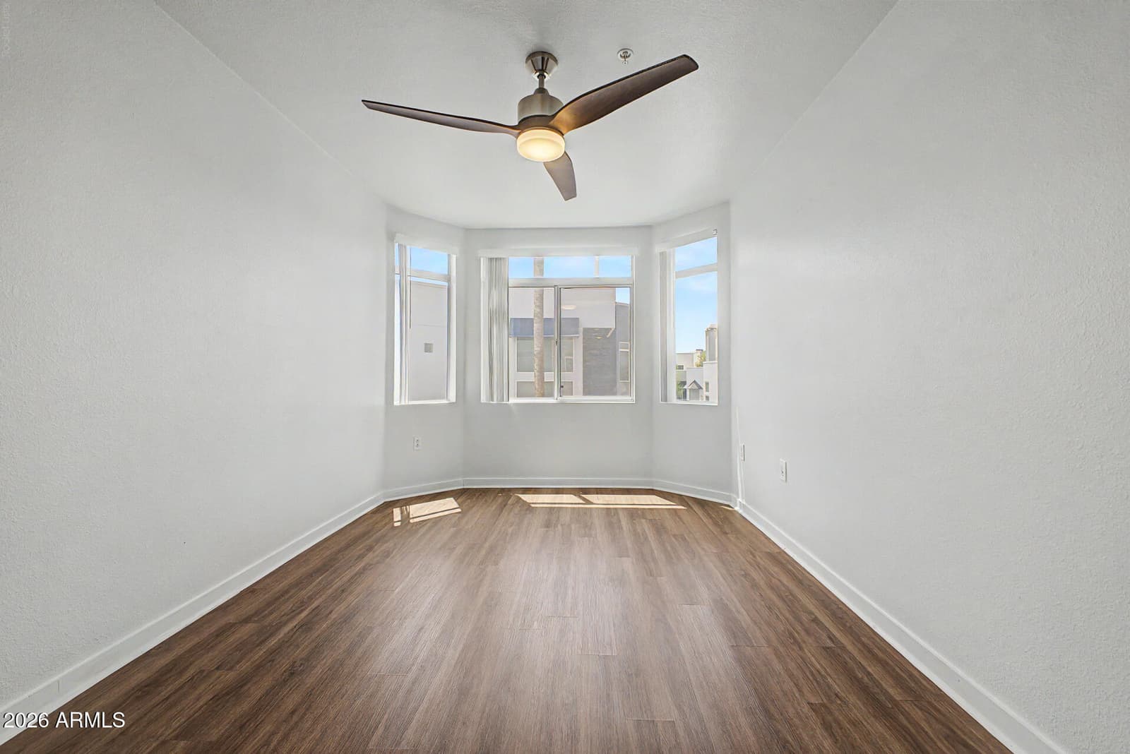 3633 N 3RD Avenue 2051, Phoenix, AZ 85013 — photo 23 of 37