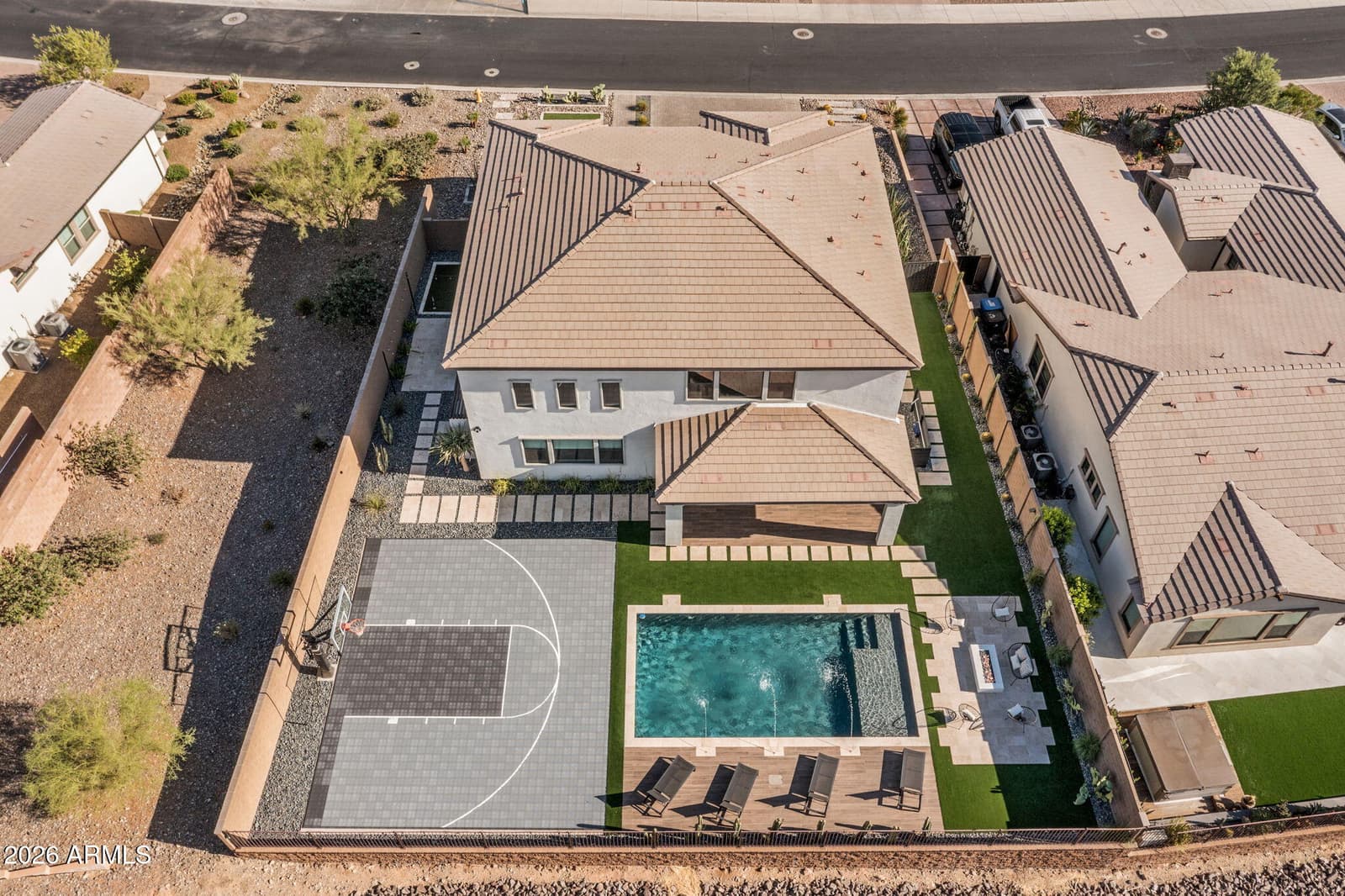 2110 E FALLEN LEAF Lane, Phoenix, AZ 85024 — photo 44 of 61