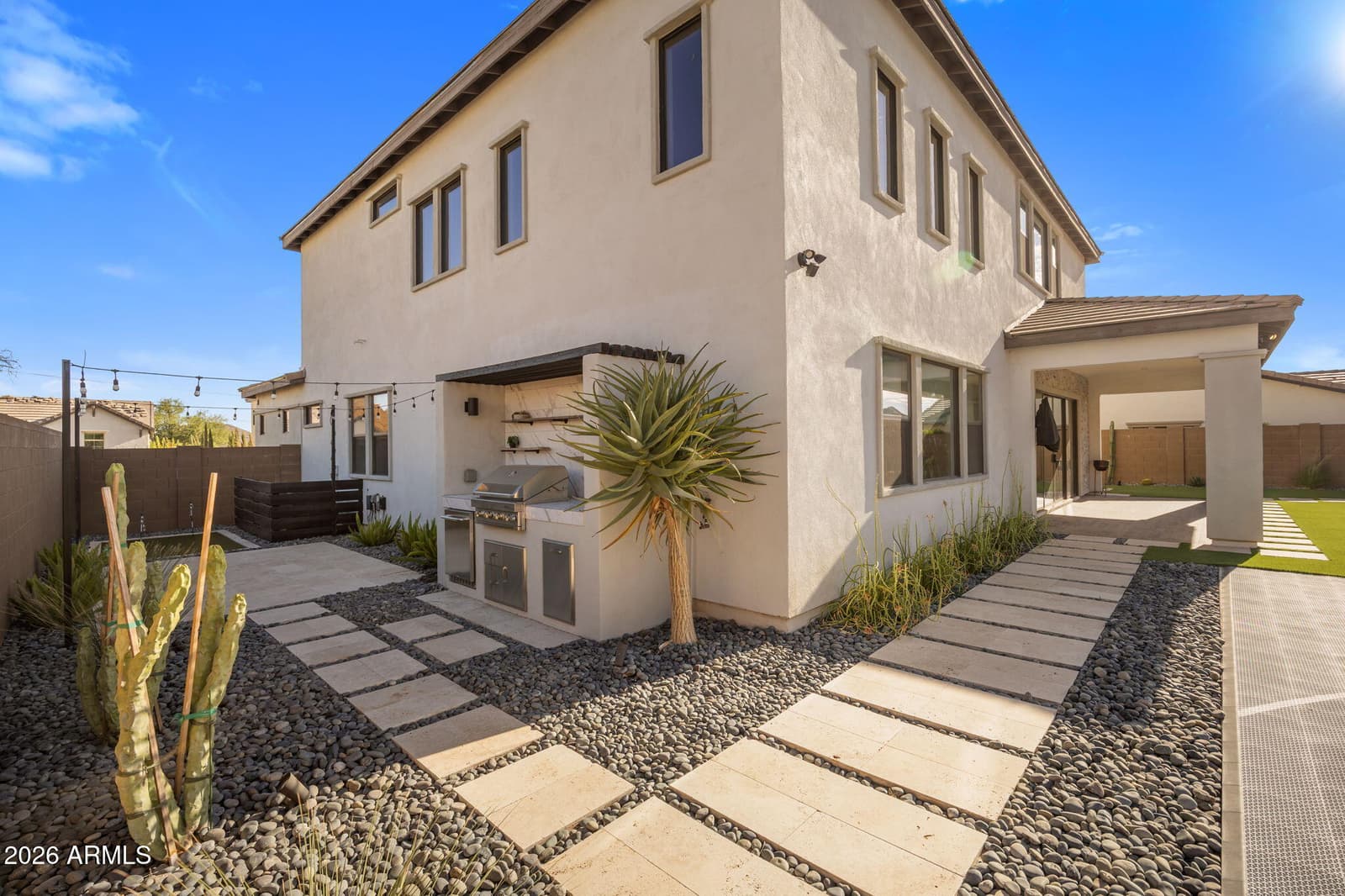 2110 E FALLEN LEAF Lane, Phoenix, AZ 85024 — photo 48 of 61