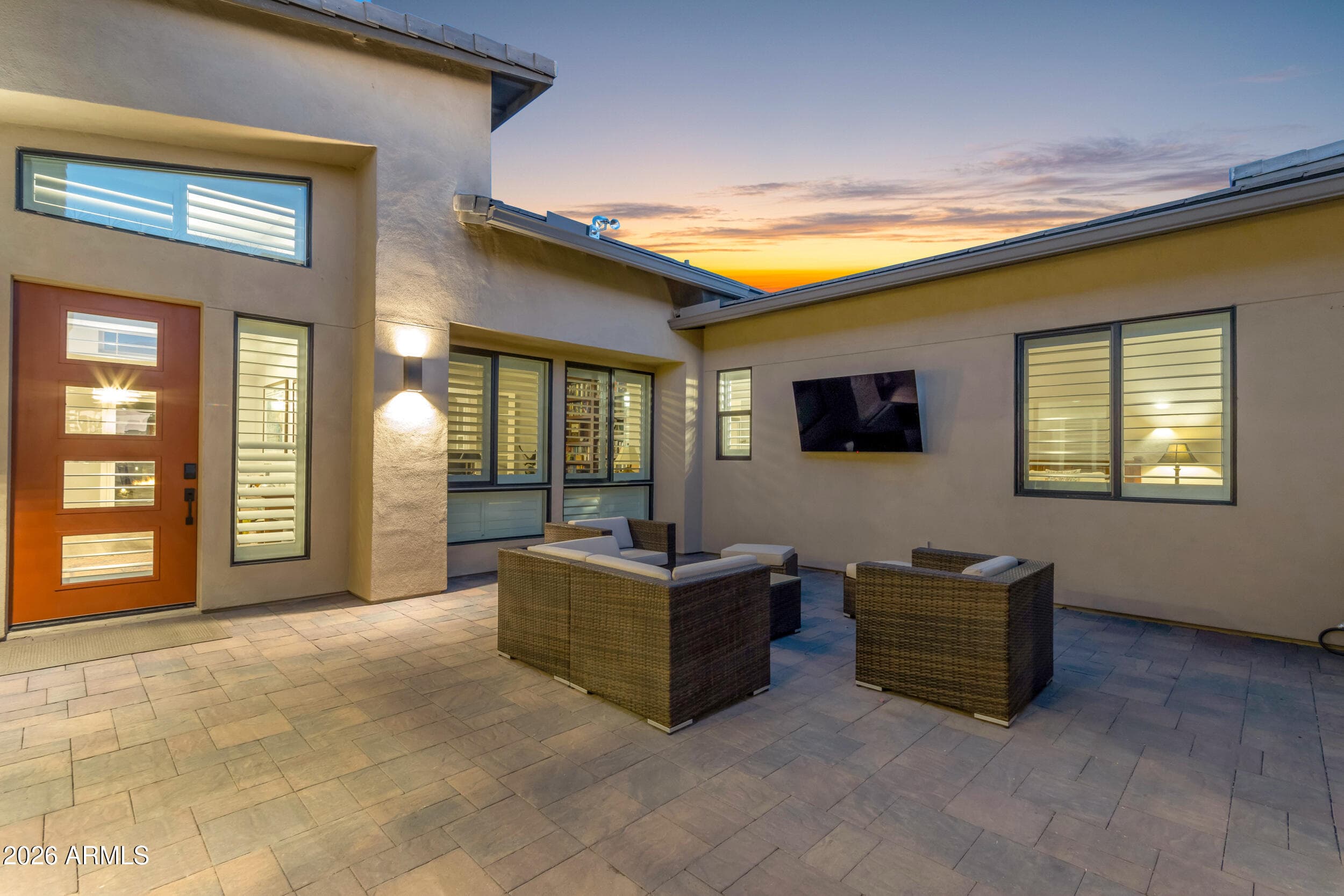 9519 S 13TH Way, Phoenix, AZ 85042 — photo 9 of 97