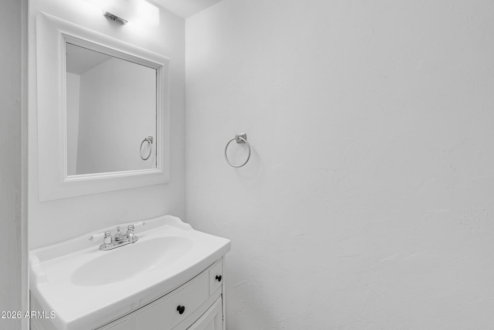 1542 W CAMPBELL Avenue, Phoenix, AZ 85015 — photo 12 of 45