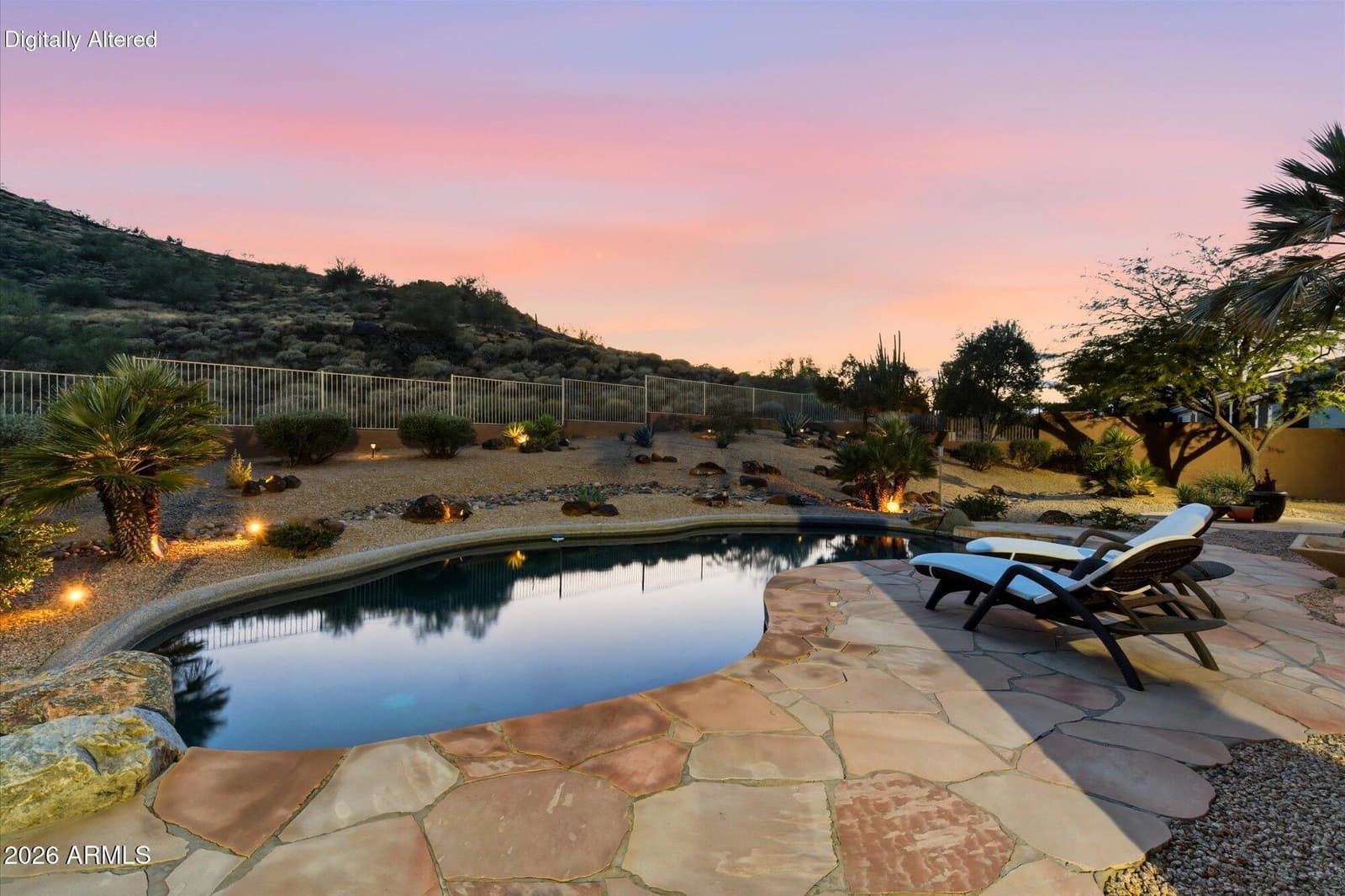 5565 W PINNACLE HILL Drive W, Glendale, AZ 85310 — photo 3 of 54