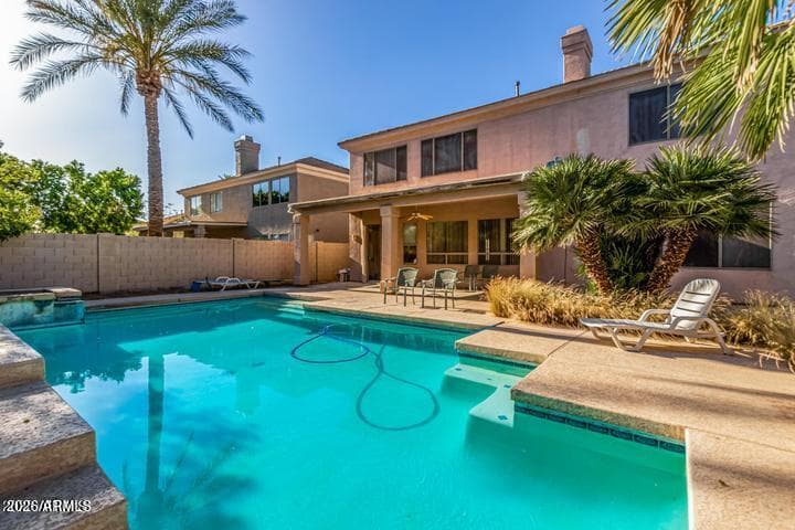1551 E SAGEBRUSH Court, Gilbert, AZ 85296 — photo 2 of 14