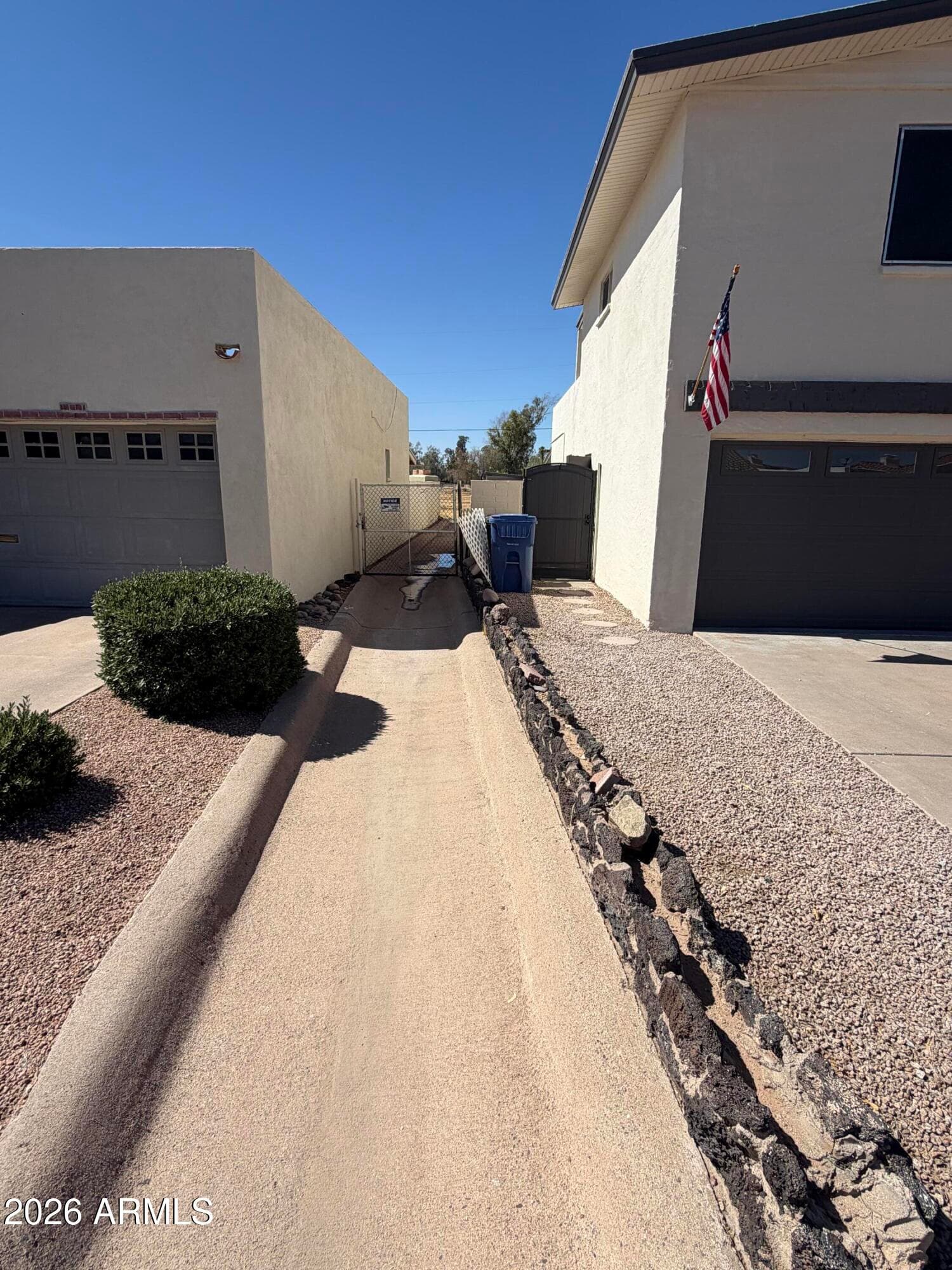 2031 E CAIRO Drive, Tempe, AZ 85282 — photo 3 of 54