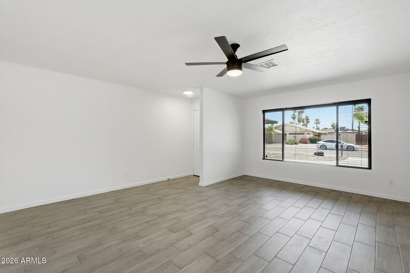 1302 S REVERE, Mesa, AZ 85210 — photo 5 of 36