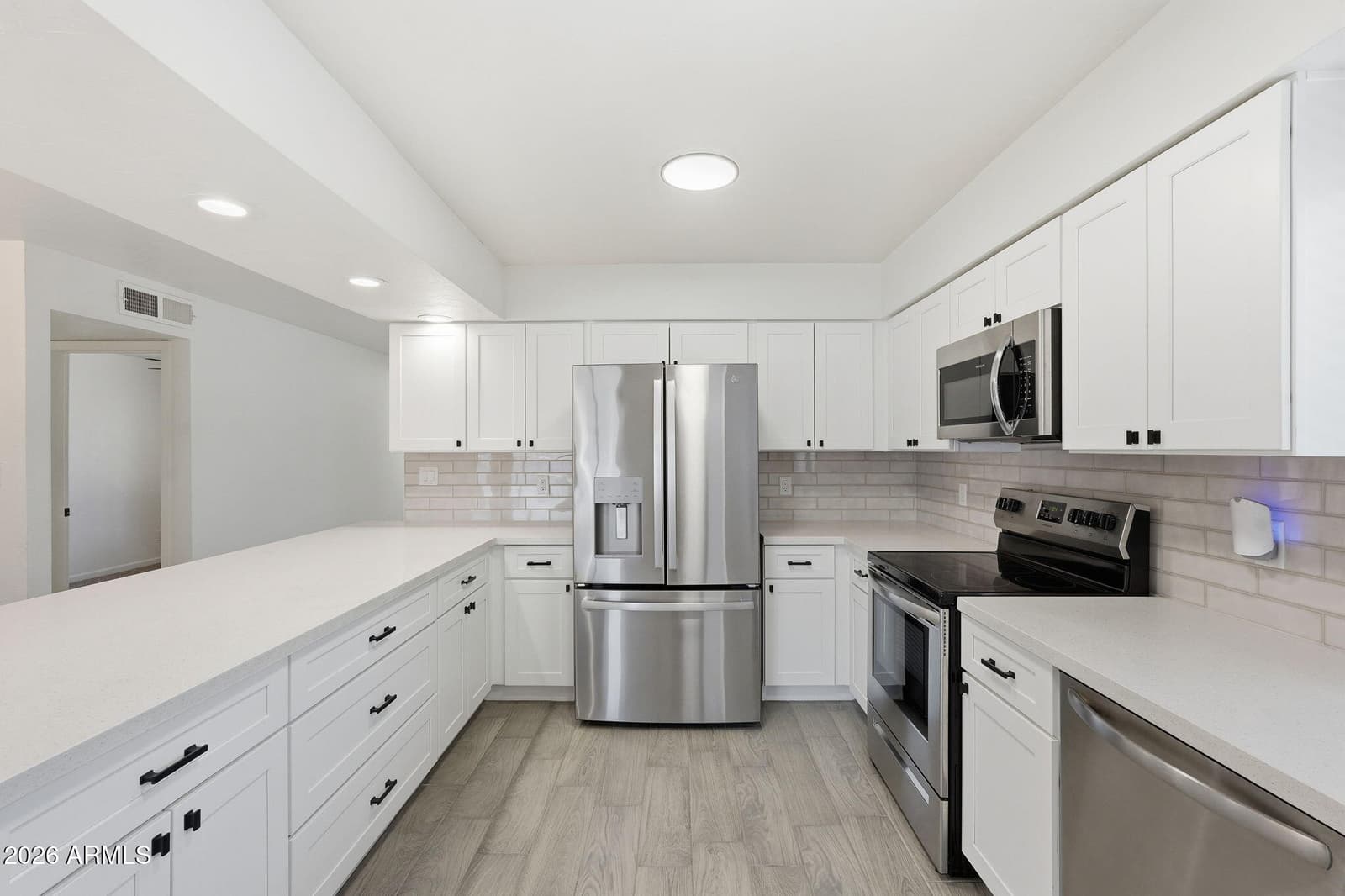 1302 S REVERE, Mesa, AZ 85210 — photo 12 of 36