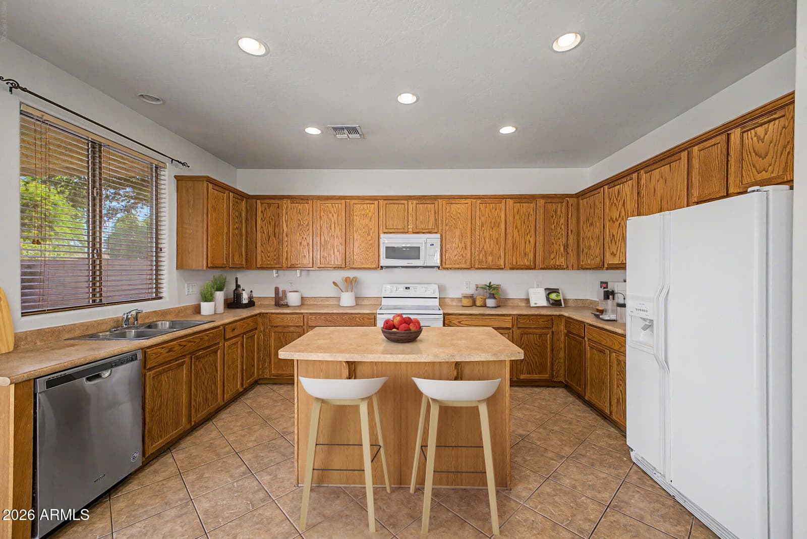 1447 E MIA Lane, Gilbert, AZ 85298 — photo 13 of 49