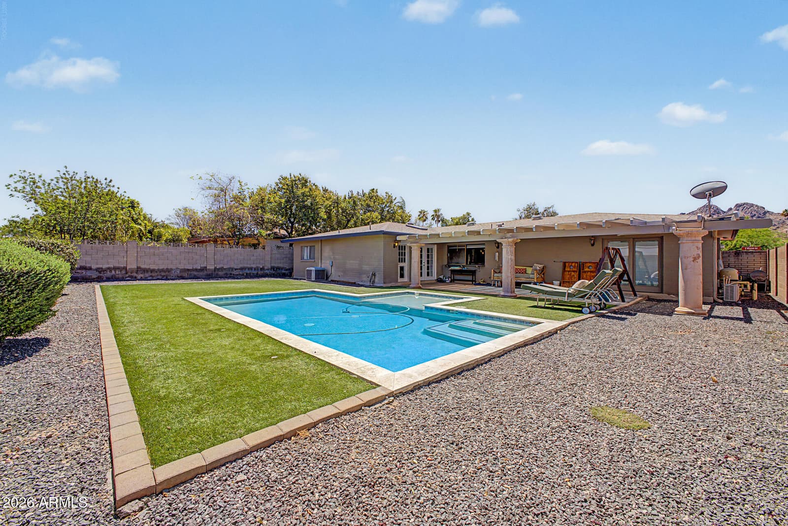 2802 E MISSION Lane, Phoenix, AZ 85028 — photo 33 of 56