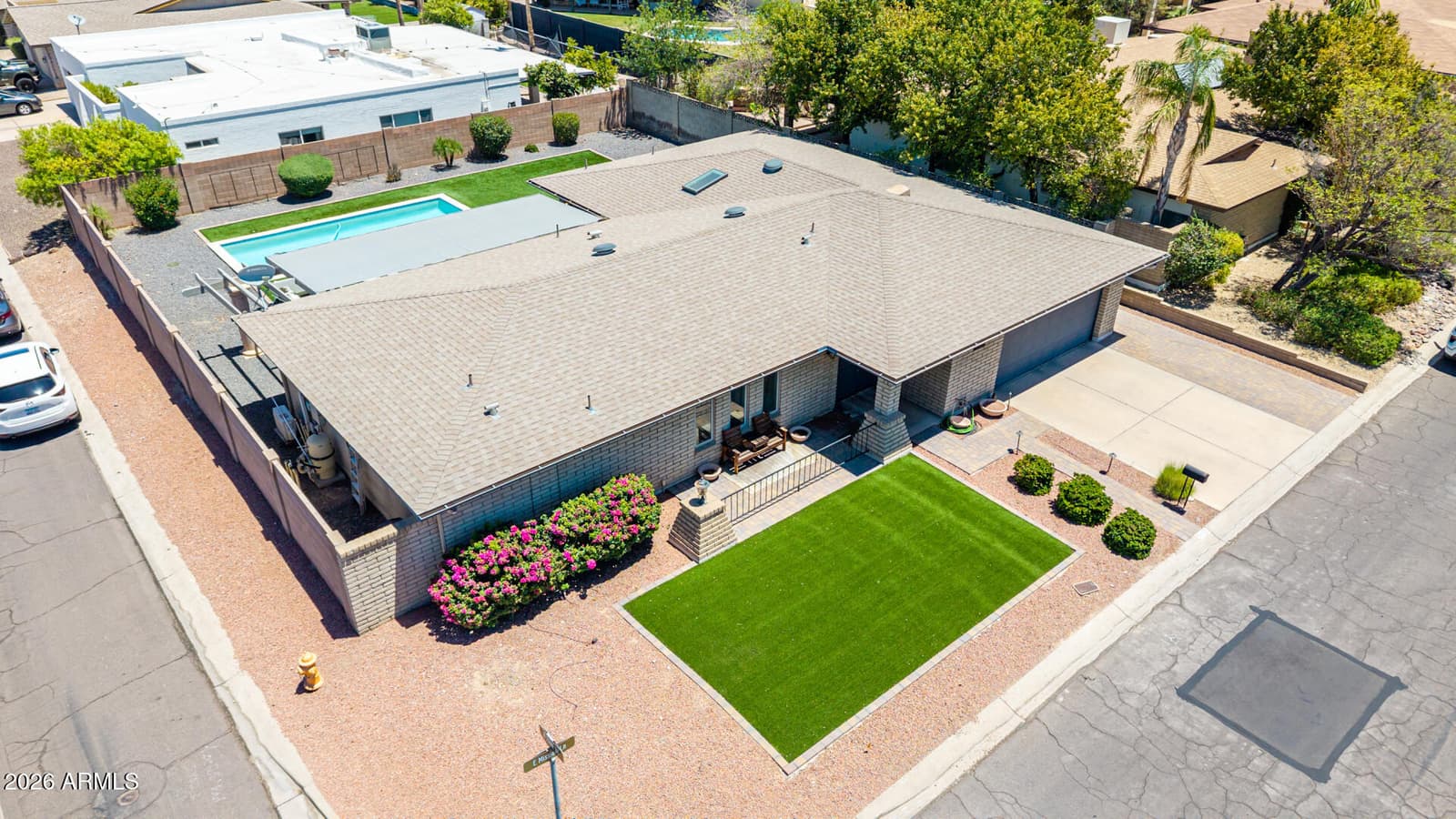 2802 E MISSION Lane, Phoenix, AZ 85028 — photo 41 of 56