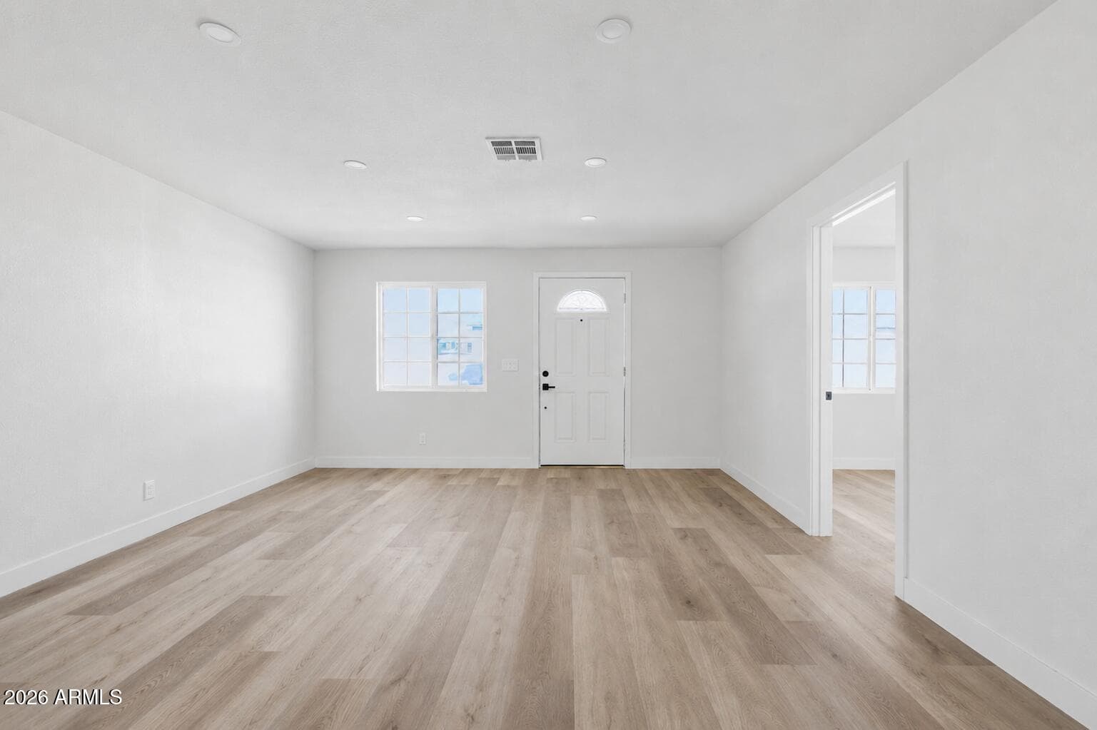 4416 N 22ND Drive, Phoenix, AZ 85015 — photo 4 of 31