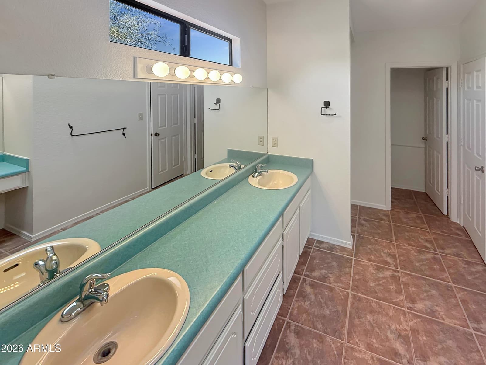 6340 S CALLE DE LA MANGO, Hereford, AZ 85615 — photo 12 of 23