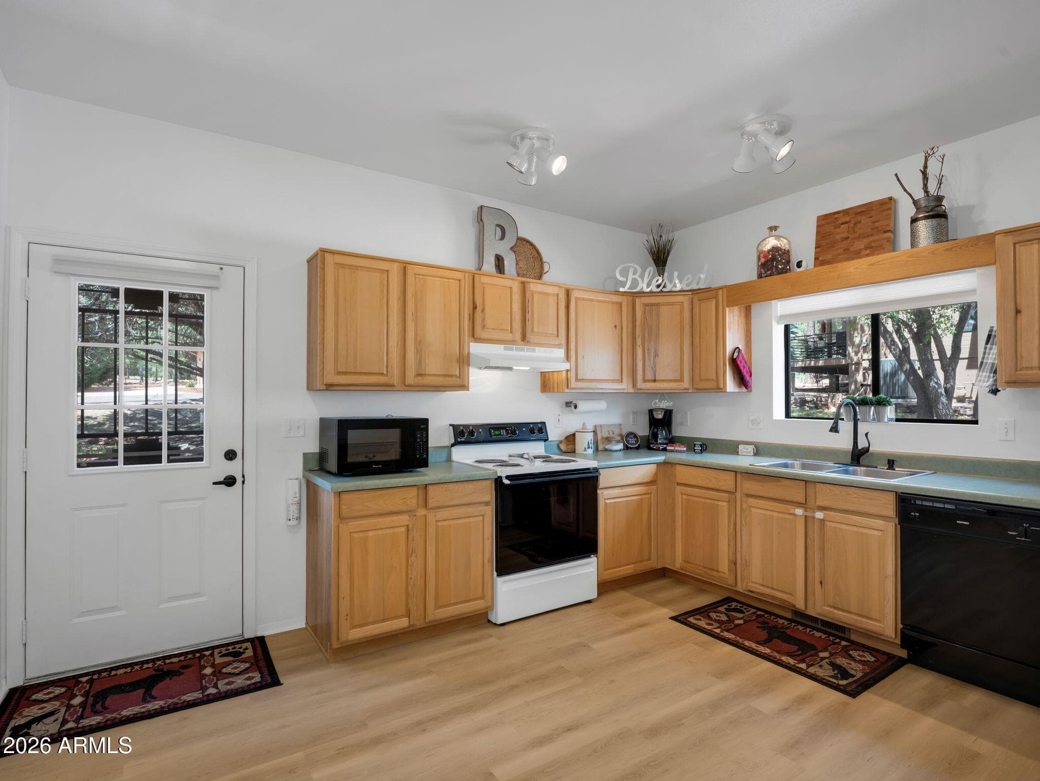 6203 W HIDDEN PINES Loop, Pine, AZ 85544 — photo 9 of 49