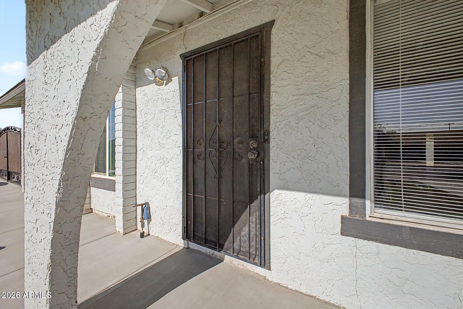 9235 N 74TH Drive, Peoria, AZ 85345 — photo 10 of 34