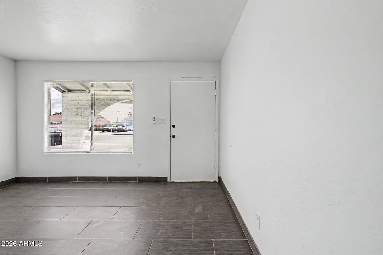 9235 N 74TH Drive, Peoria, AZ 85345 — photo 11 of 34