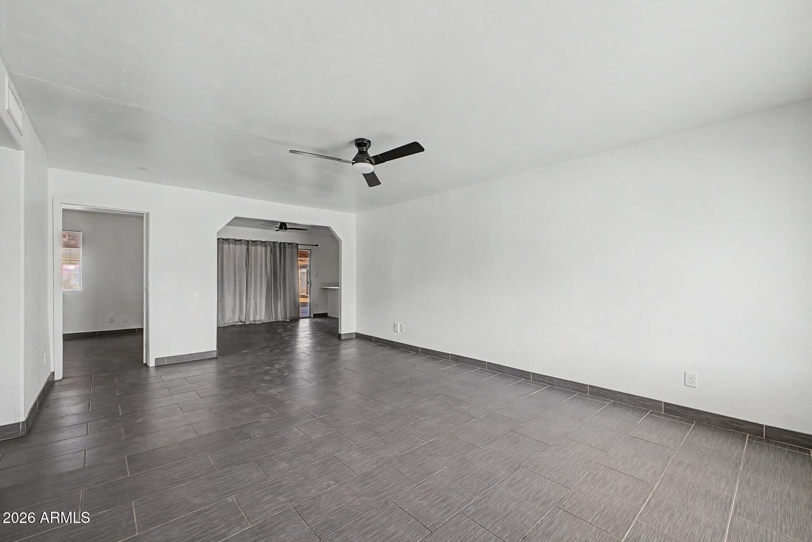 9235 N 74TH Drive, Peoria, AZ 85345 — photo 12 of 34