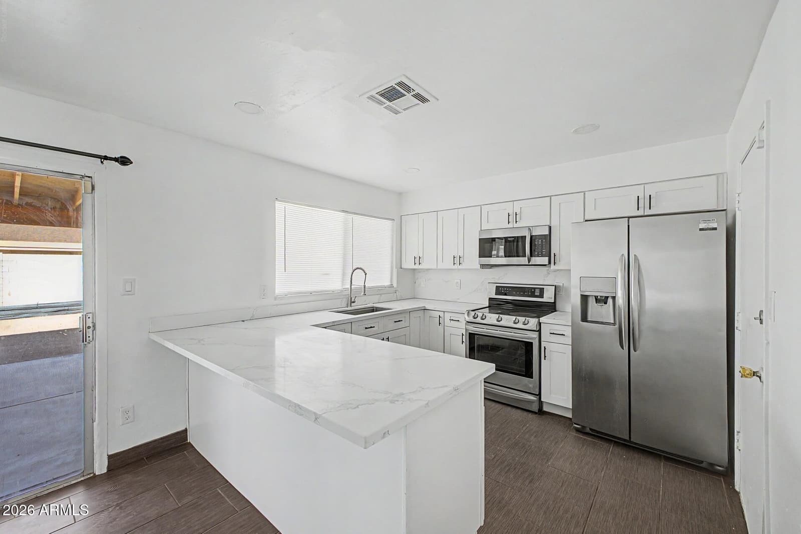 9235 N 74TH Drive, Peoria, AZ 85345 — photo 17 of 34
