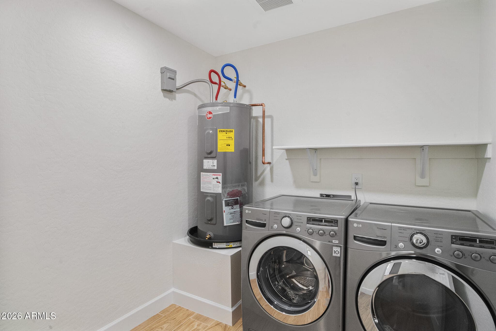 901 N 95TH Place, Mesa, AZ 85207 — photo 13 of 34