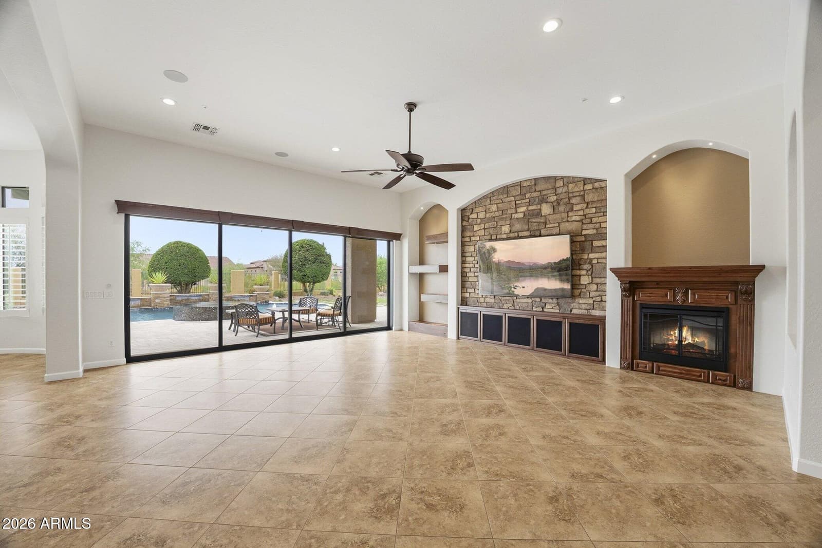 2312 N STEELE Circle, Mesa, AZ 85207 — photo 8 of 41