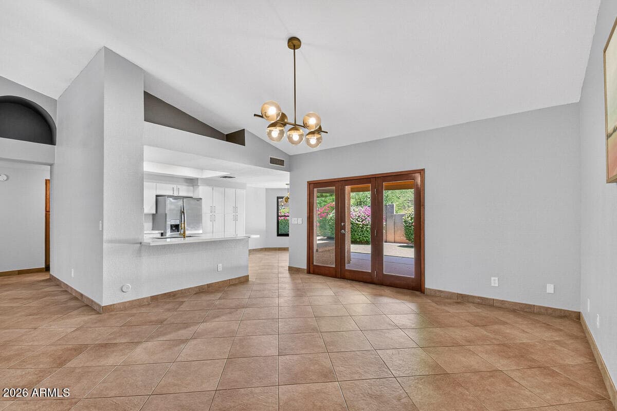 5735 E CAMPO BELLO Drive, Scottsdale, AZ 85254 — photo 9 of 54